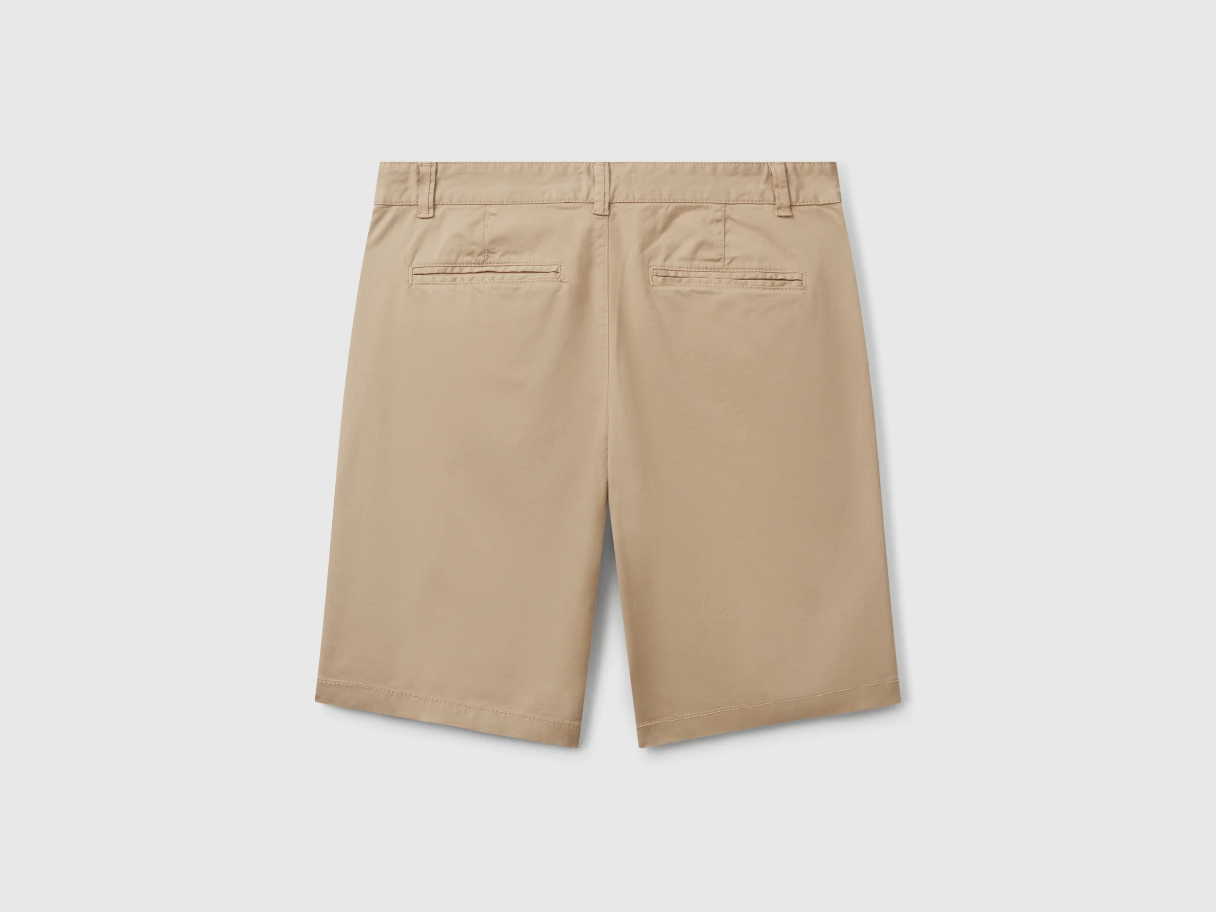 Bermuda chino in cotone stretch - Image 2