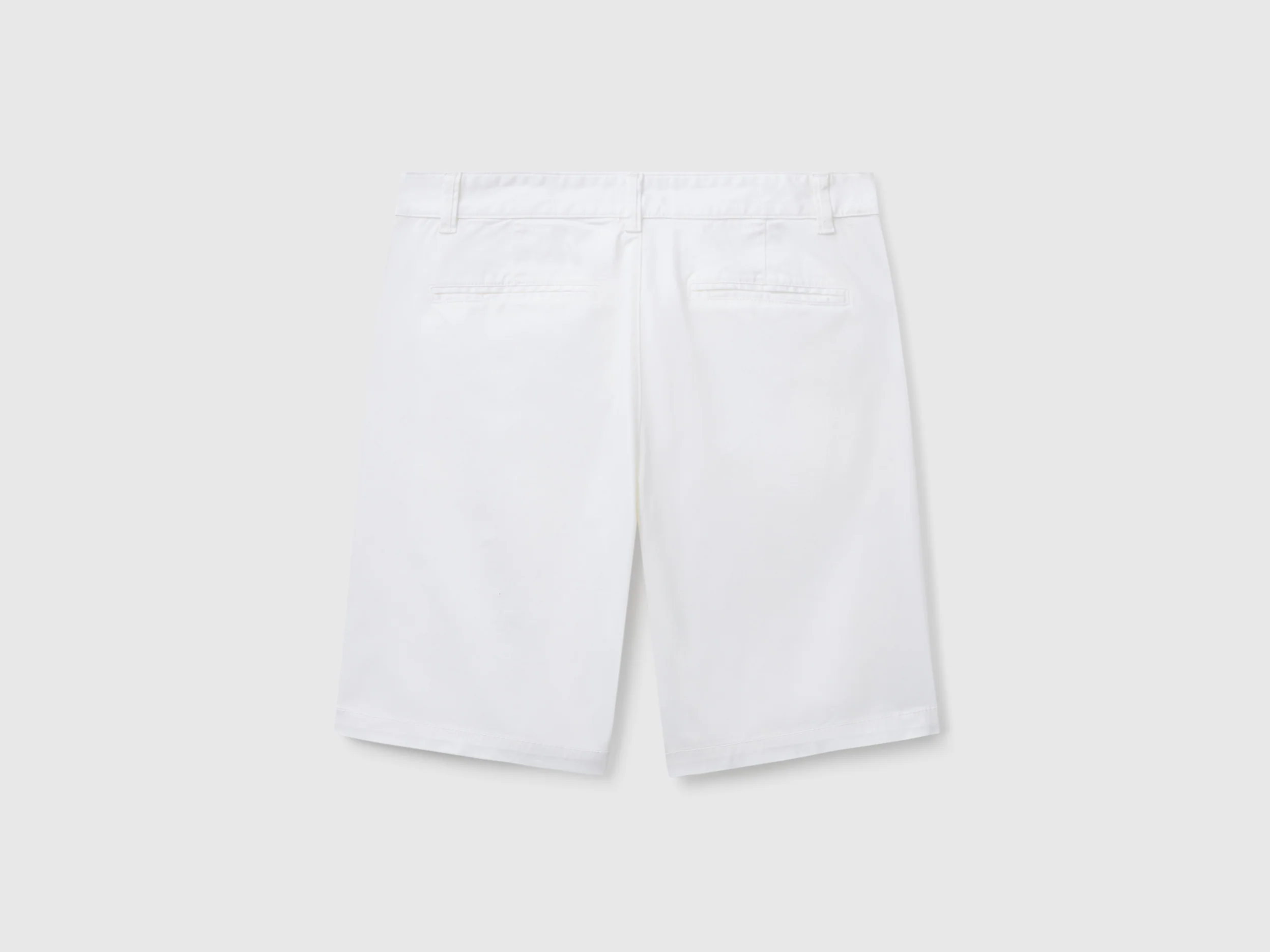 Bermuda chino in cotone stretch - Image 2