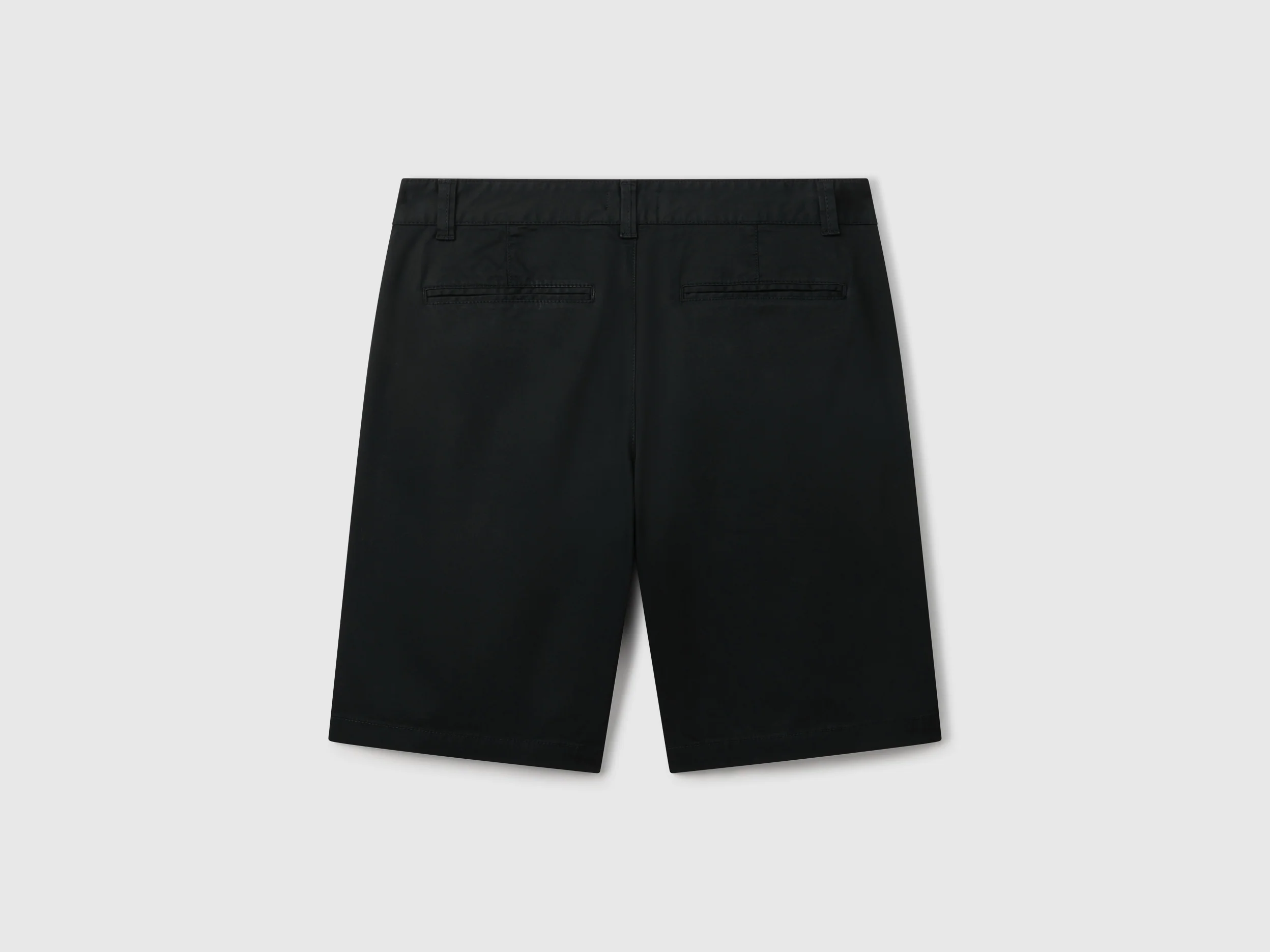 Bermuda chino in cotone stretch - Image 2