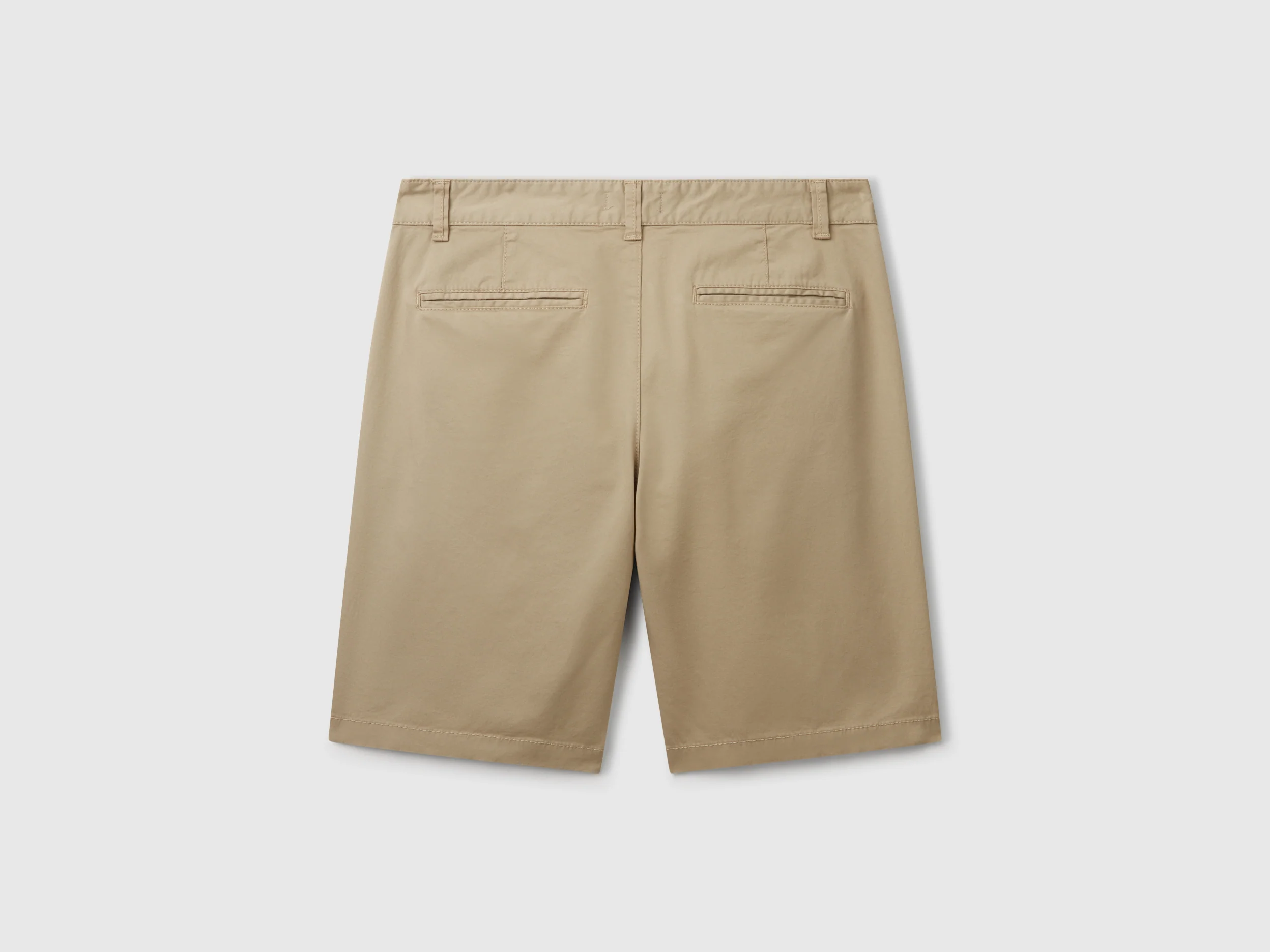 Bermuda chino in cotone stretch - Image 2