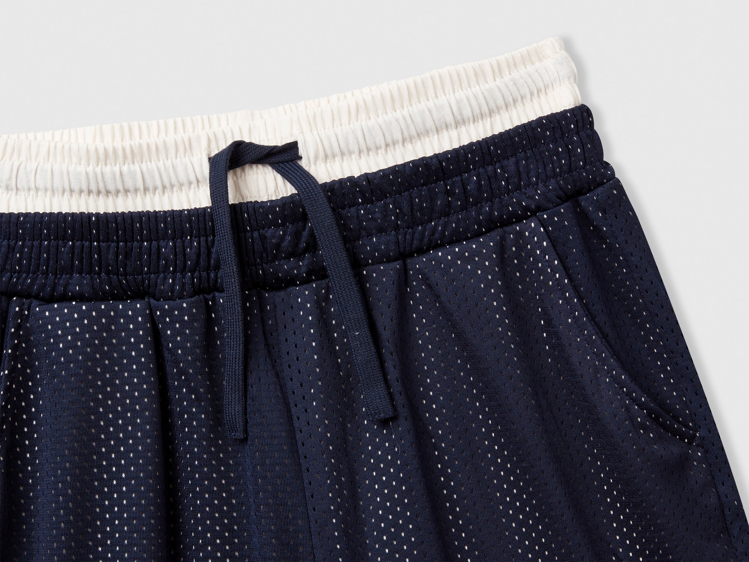 Bermuda in retina stile basket - Image 3