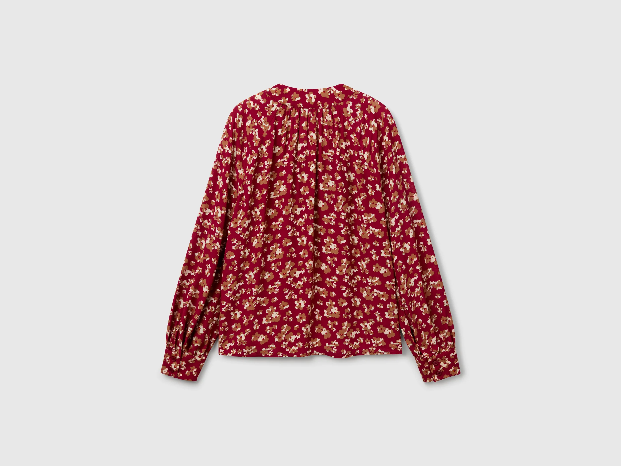Blusa fluida a fiori - Image 2