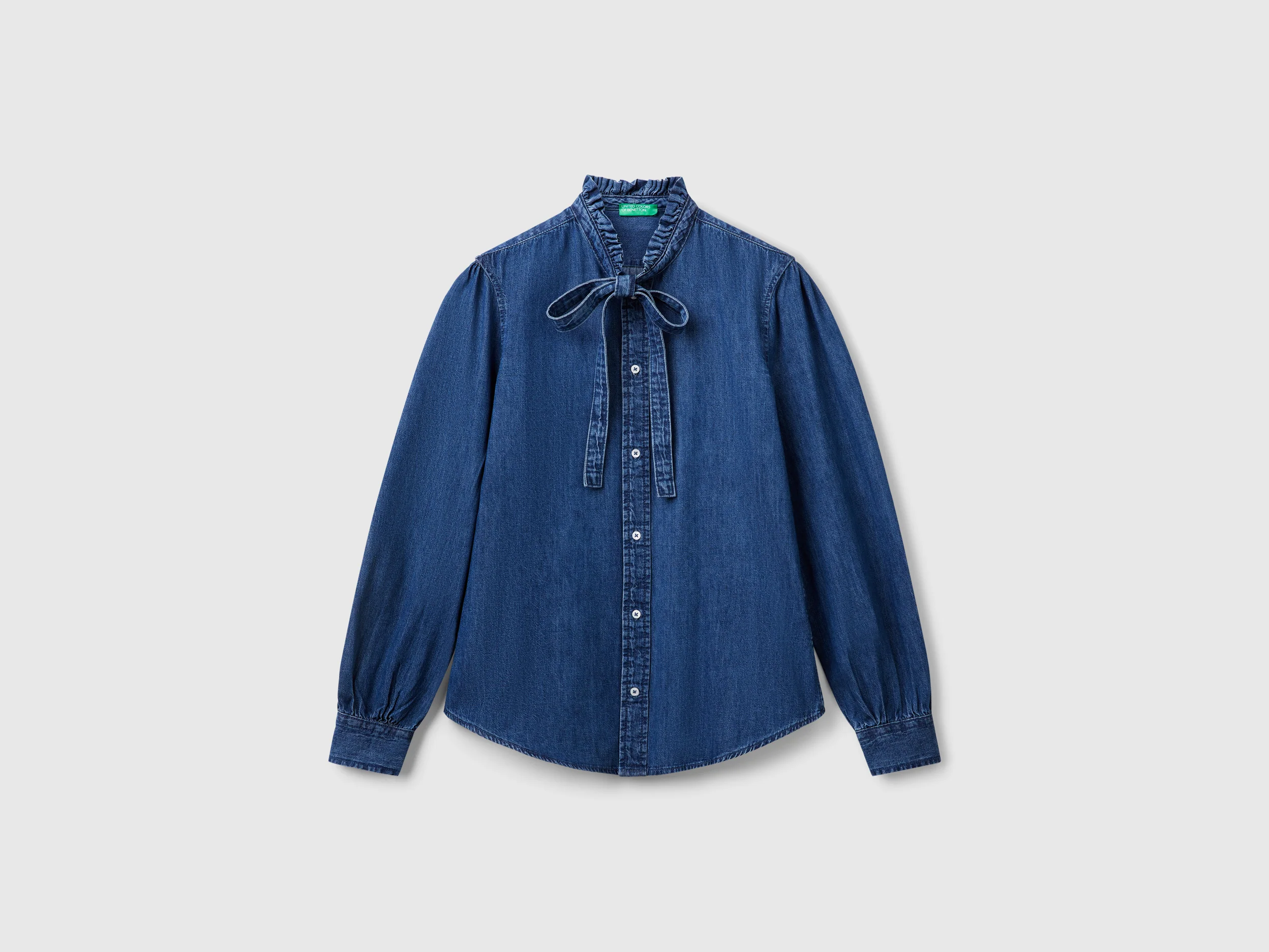 Camicia con colletto rouches