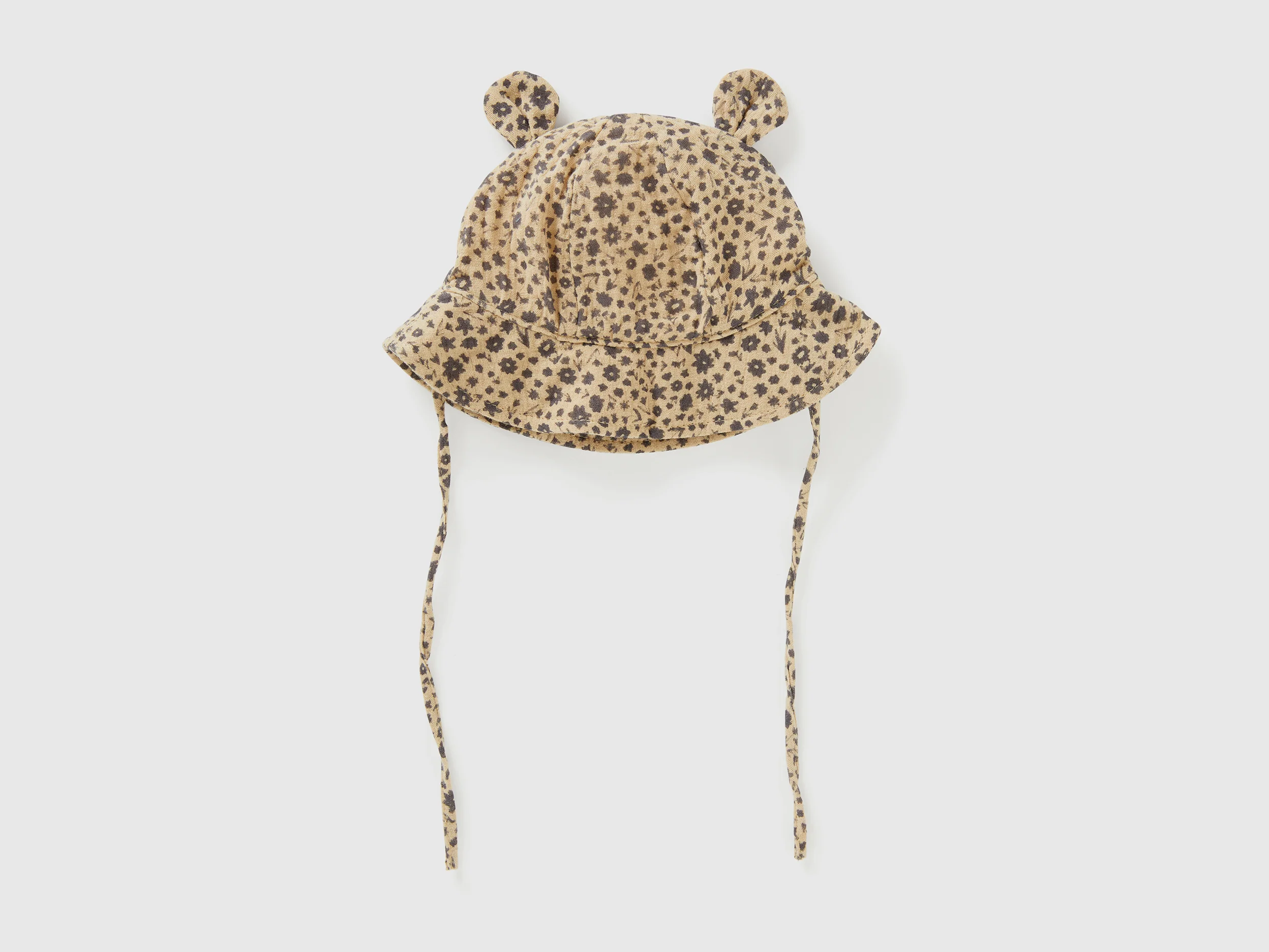 Cappellino con orecchie