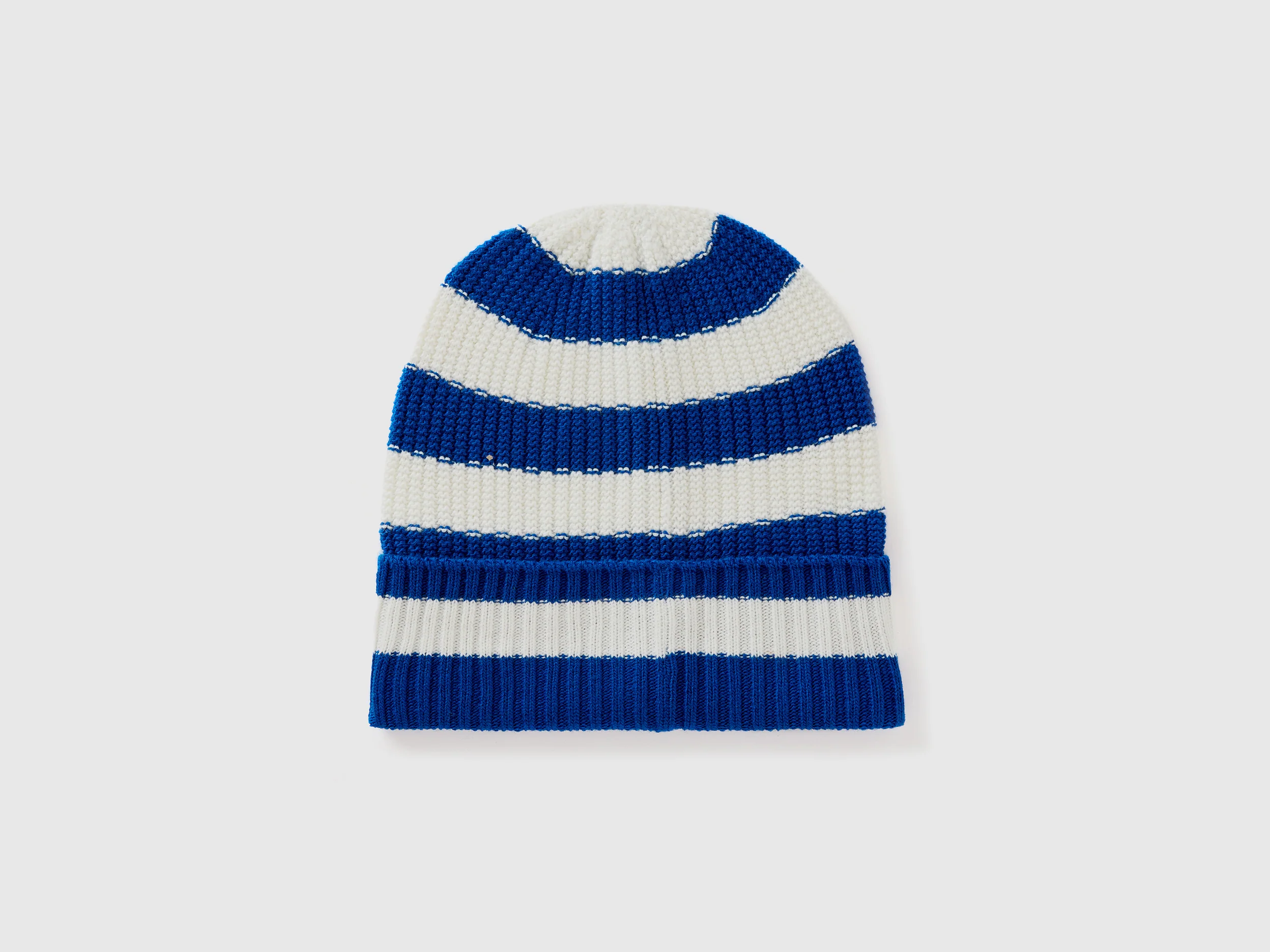 Cappellino in maglia a righe - Image 2