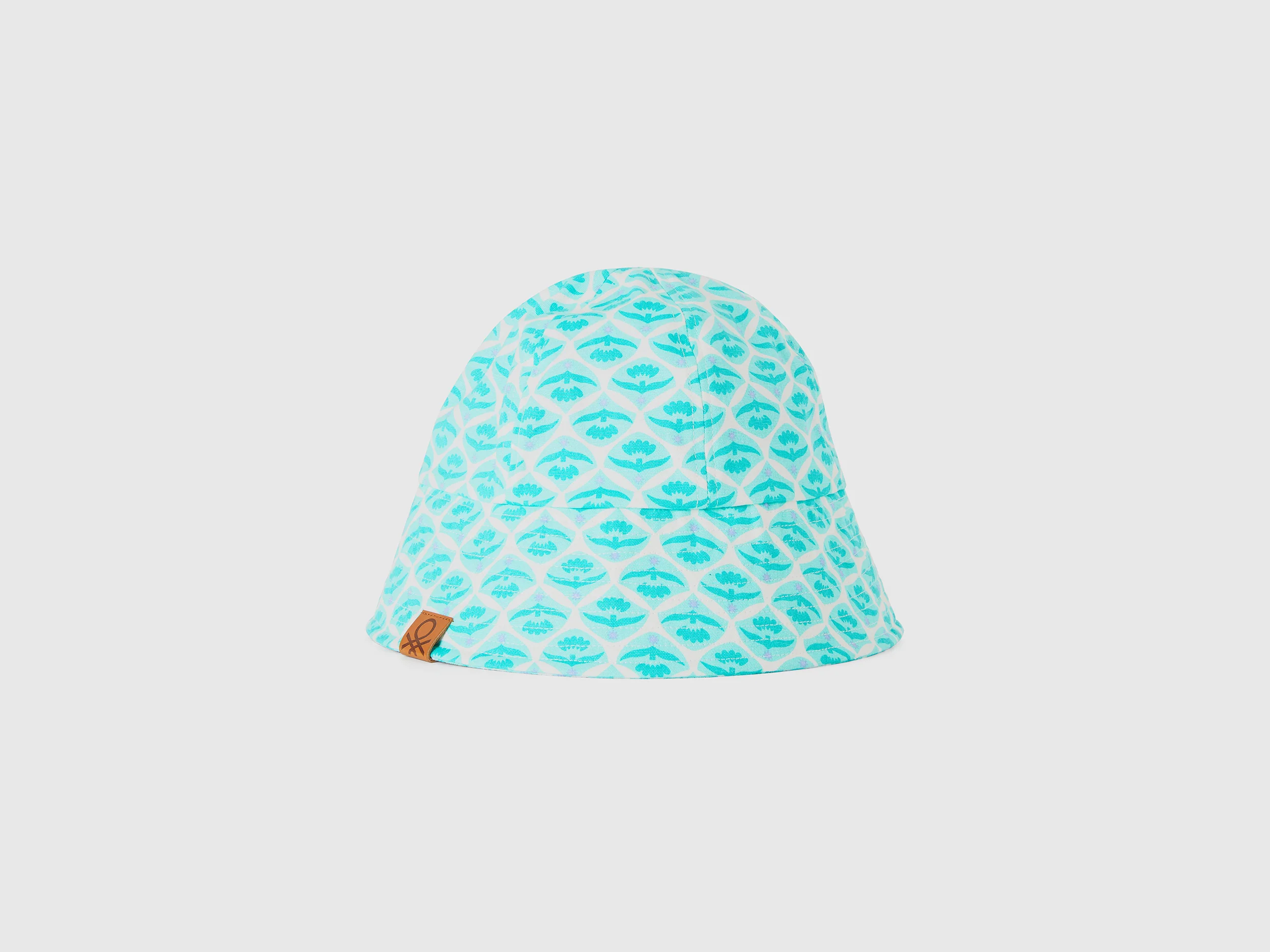 Cappello alla pescatora con stampa fiori