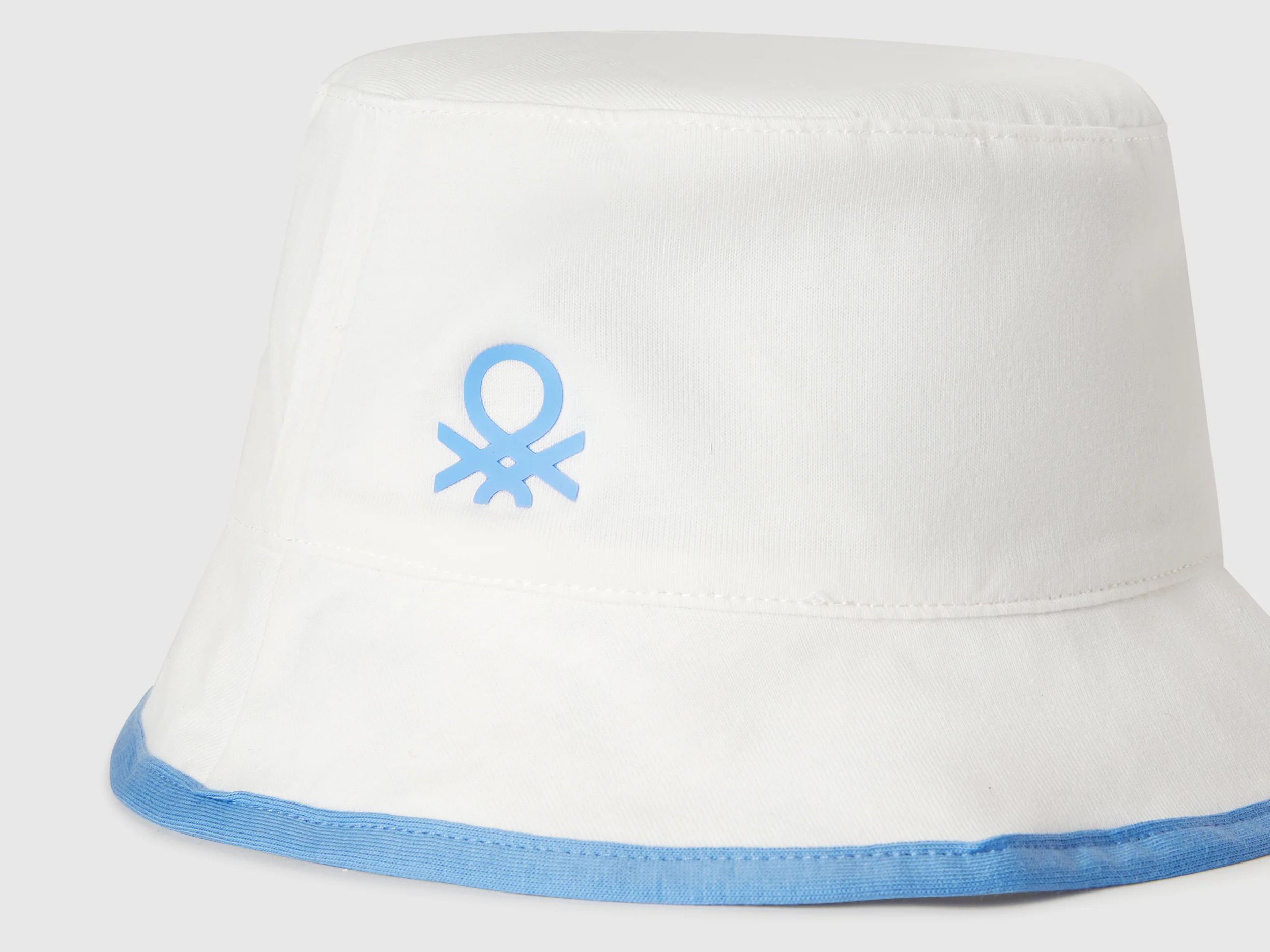 Cappello reversibile con stampa mare - Image 3
