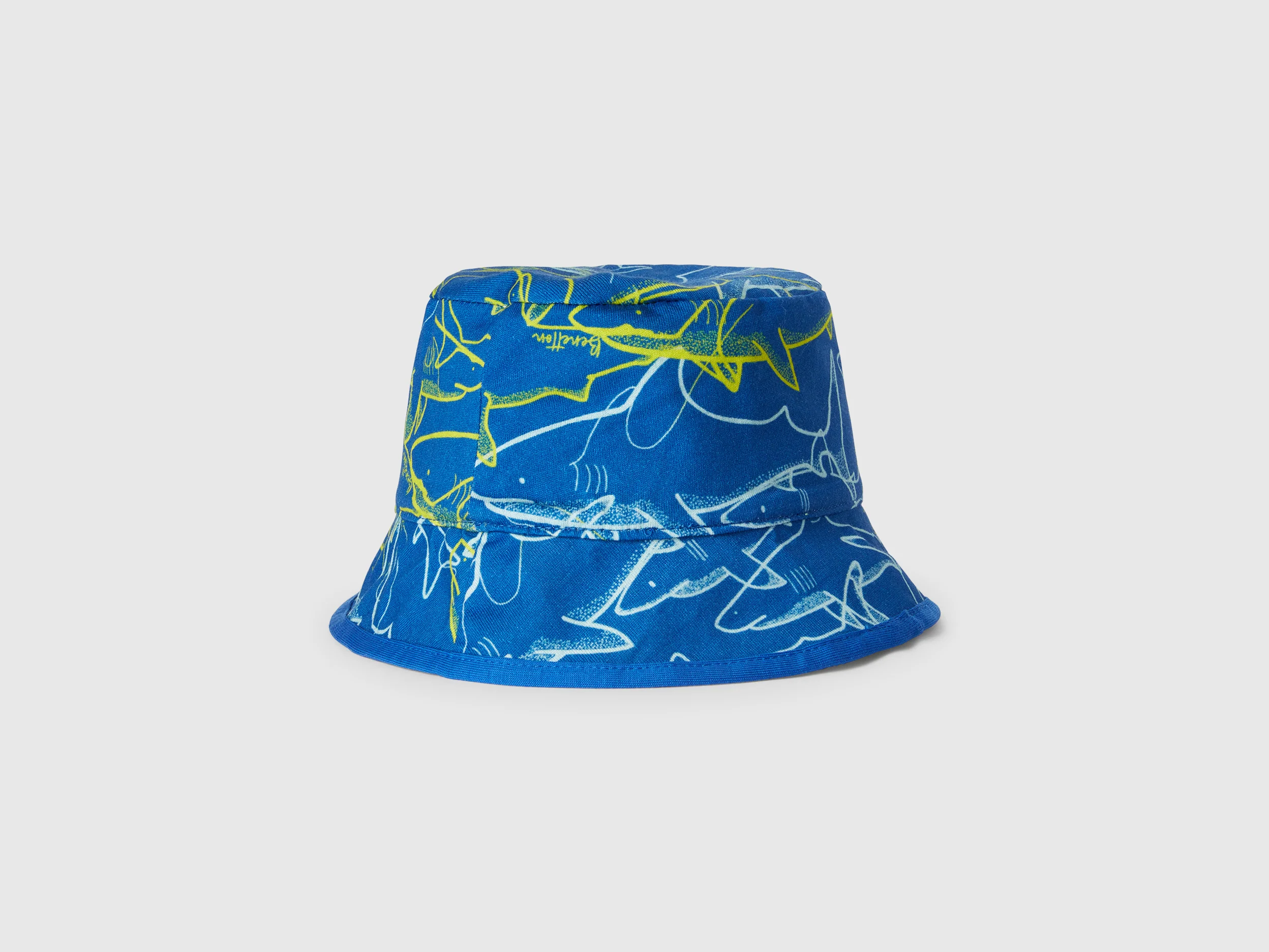 Cappello reversibile con stampa squali - Image 2