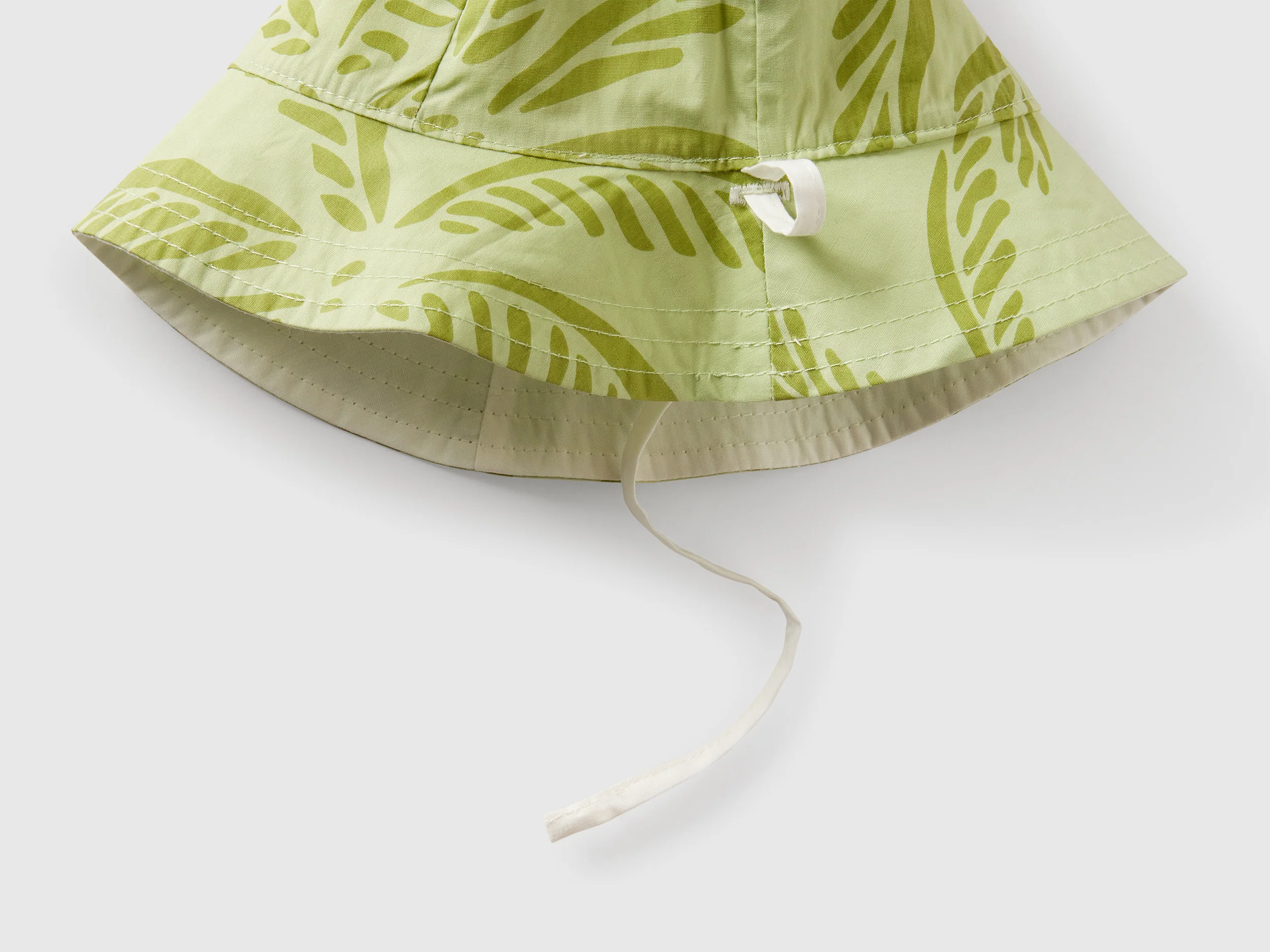 Cappello reversibile con stampa tropicale - Image 3