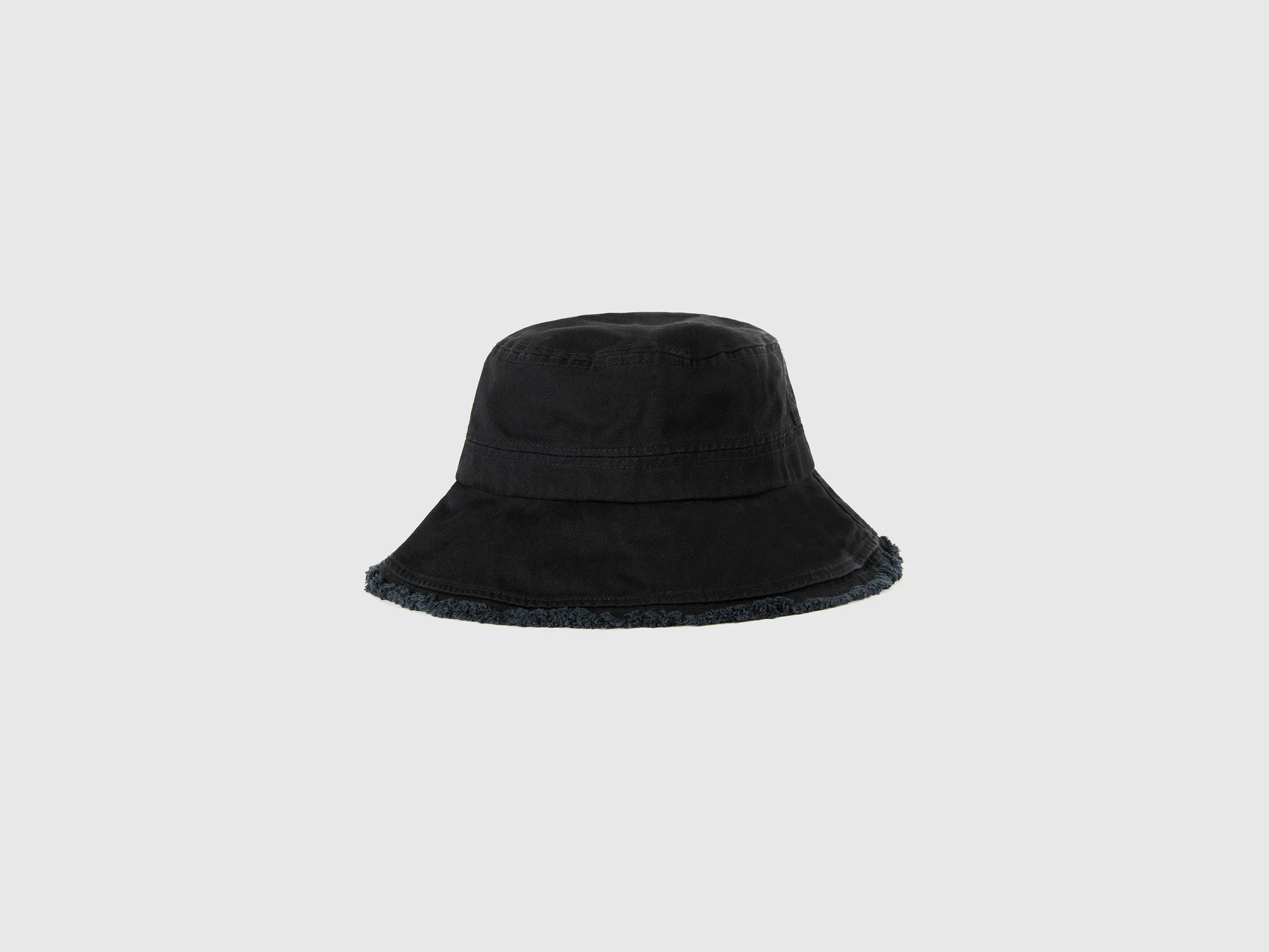 Cappello stile pescatore