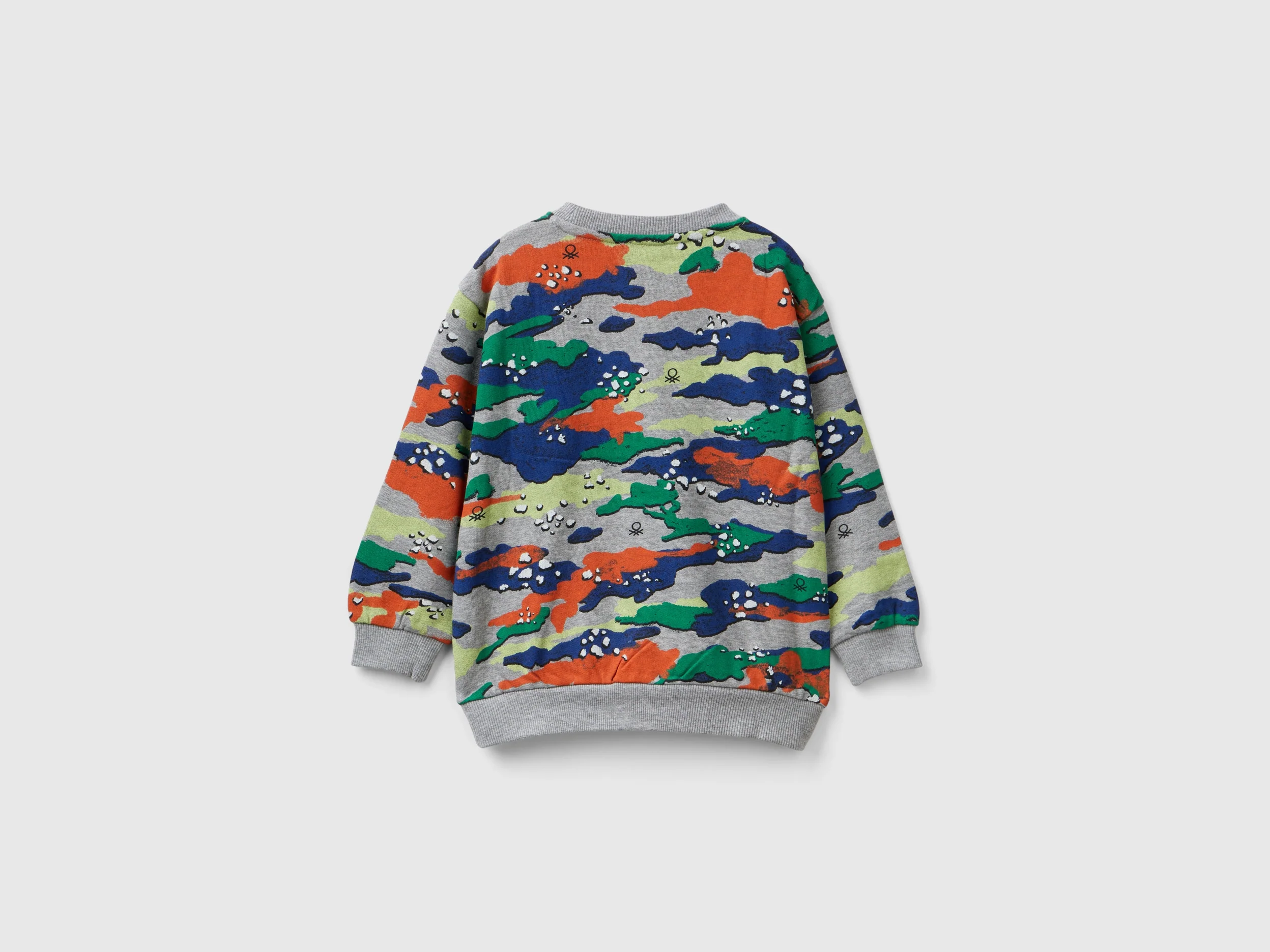 Felpa con stampa camouflage - Image 2
