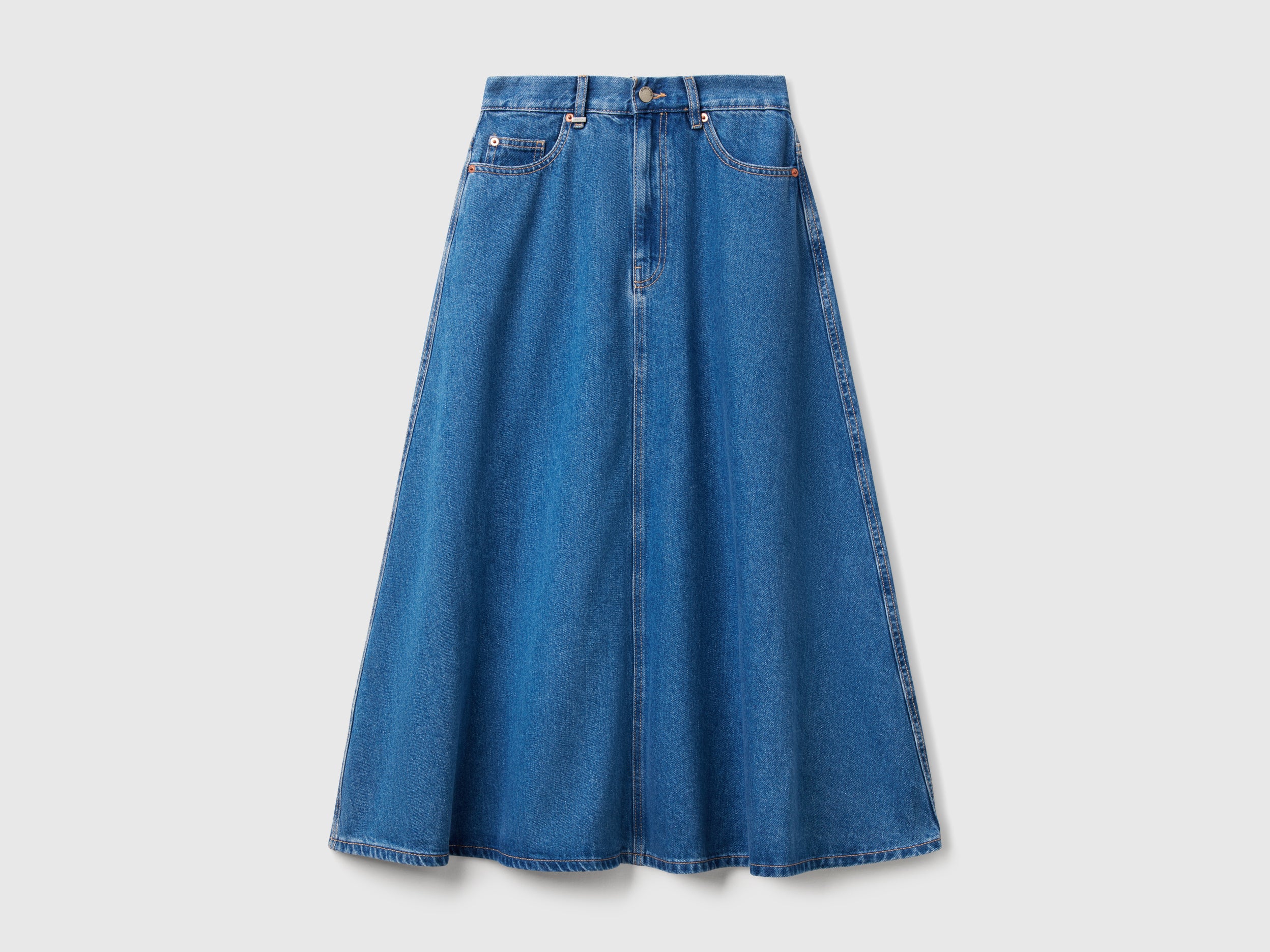 Gonna svasata di jeans