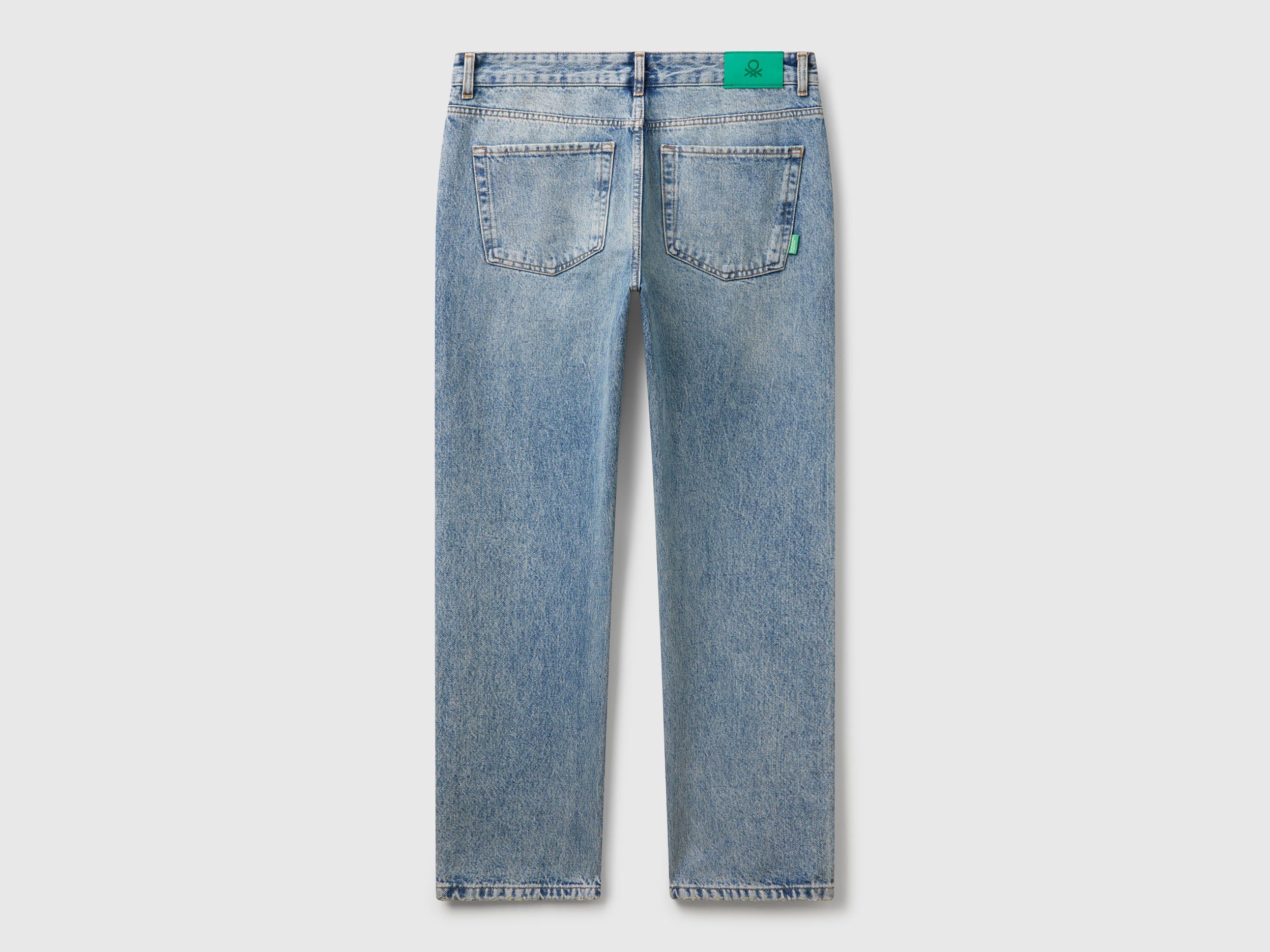 Jeans regular fit con rotture - Image 2