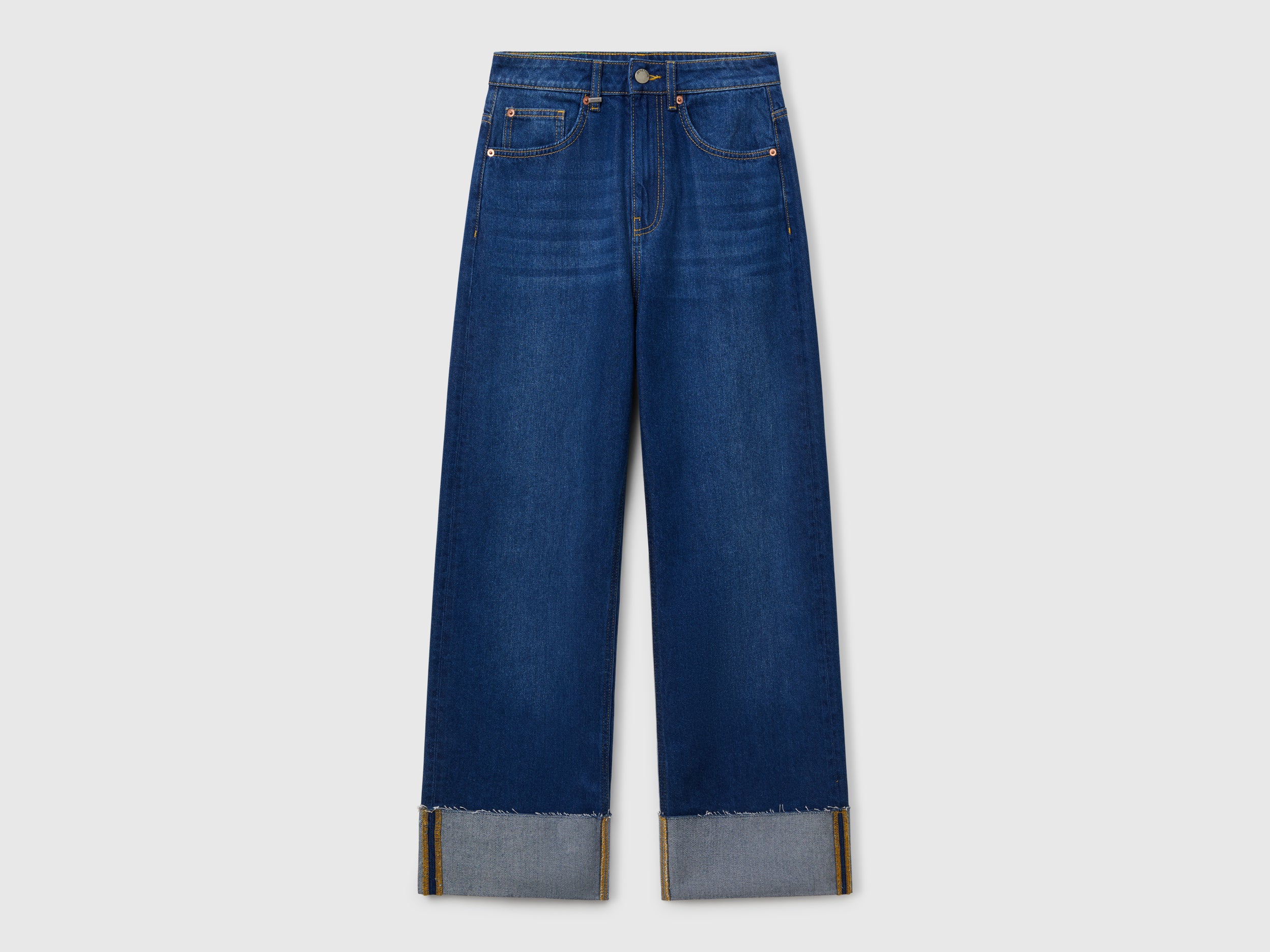 Jeans wide fit con risvolto