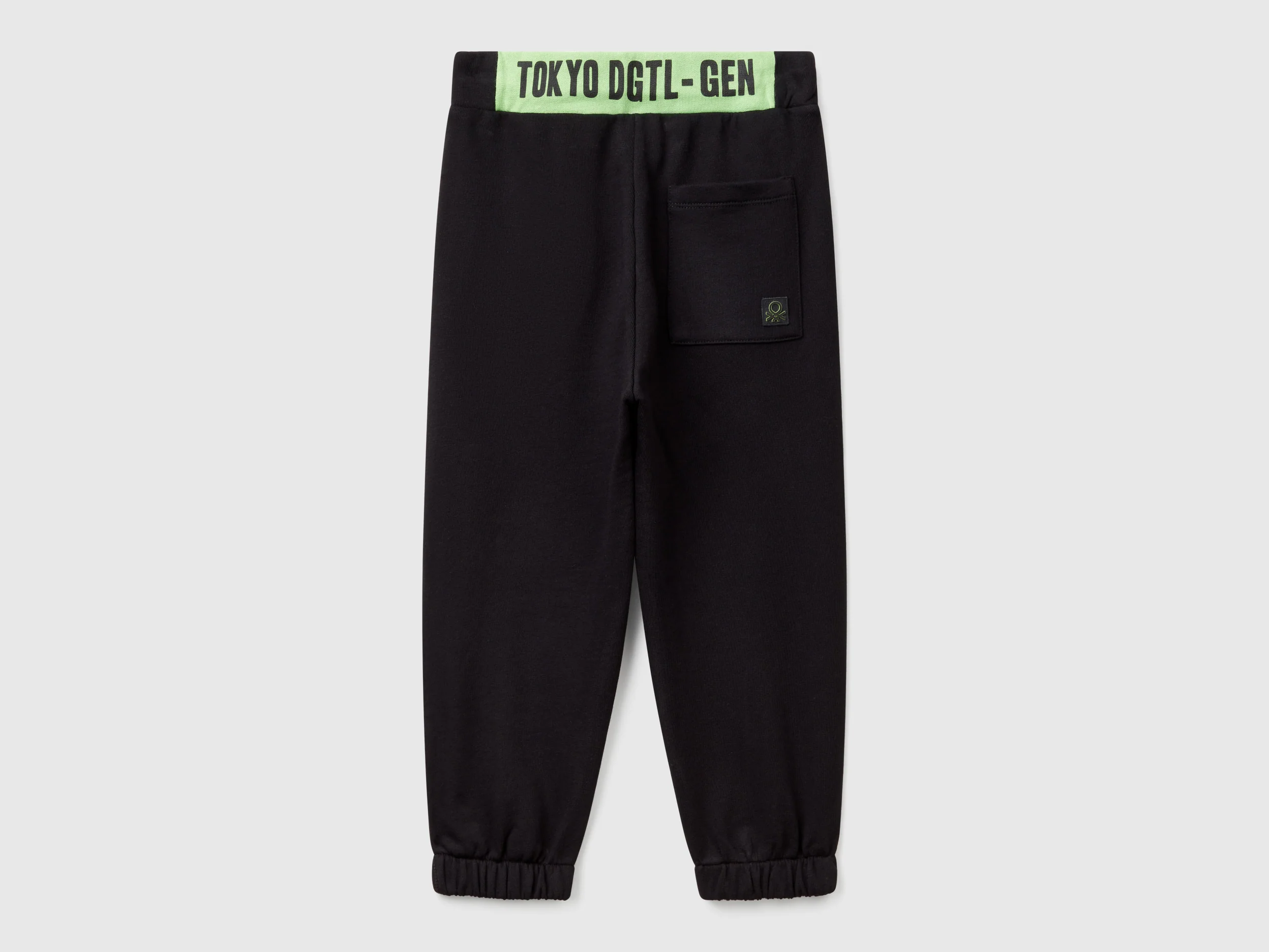 Joggers con stampa sul retro - Image 2