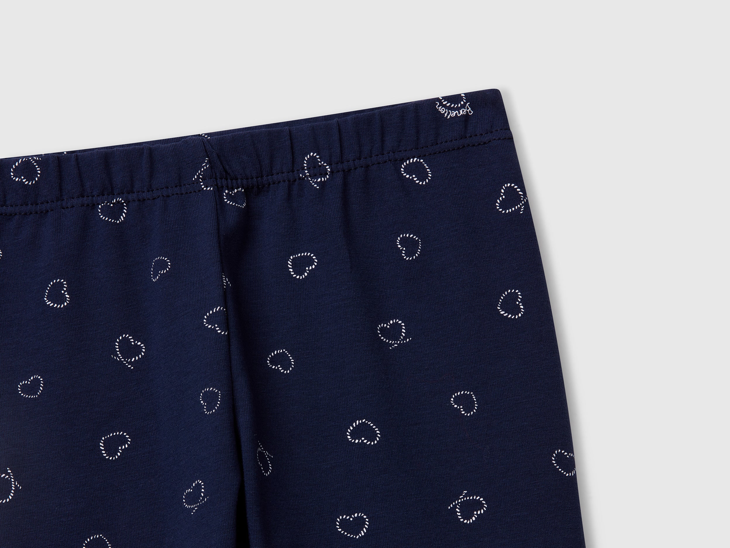 Leggings con stampa cuori - Image 3