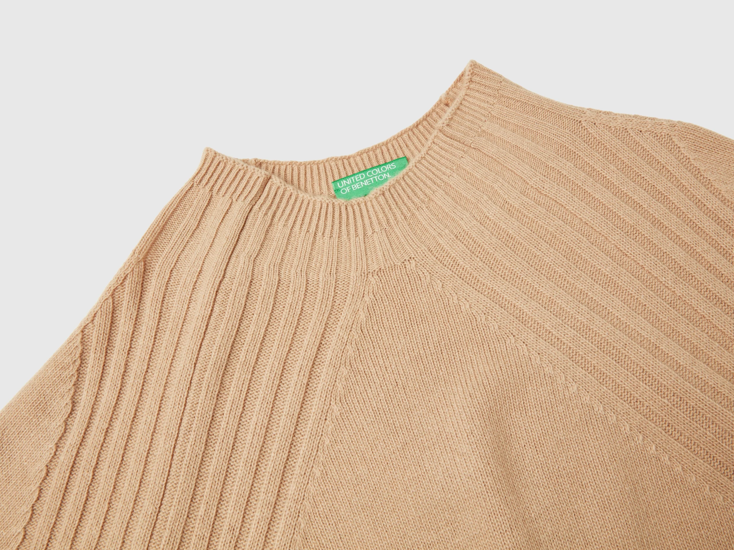 Maglia lupetto con spacchi - Image 3