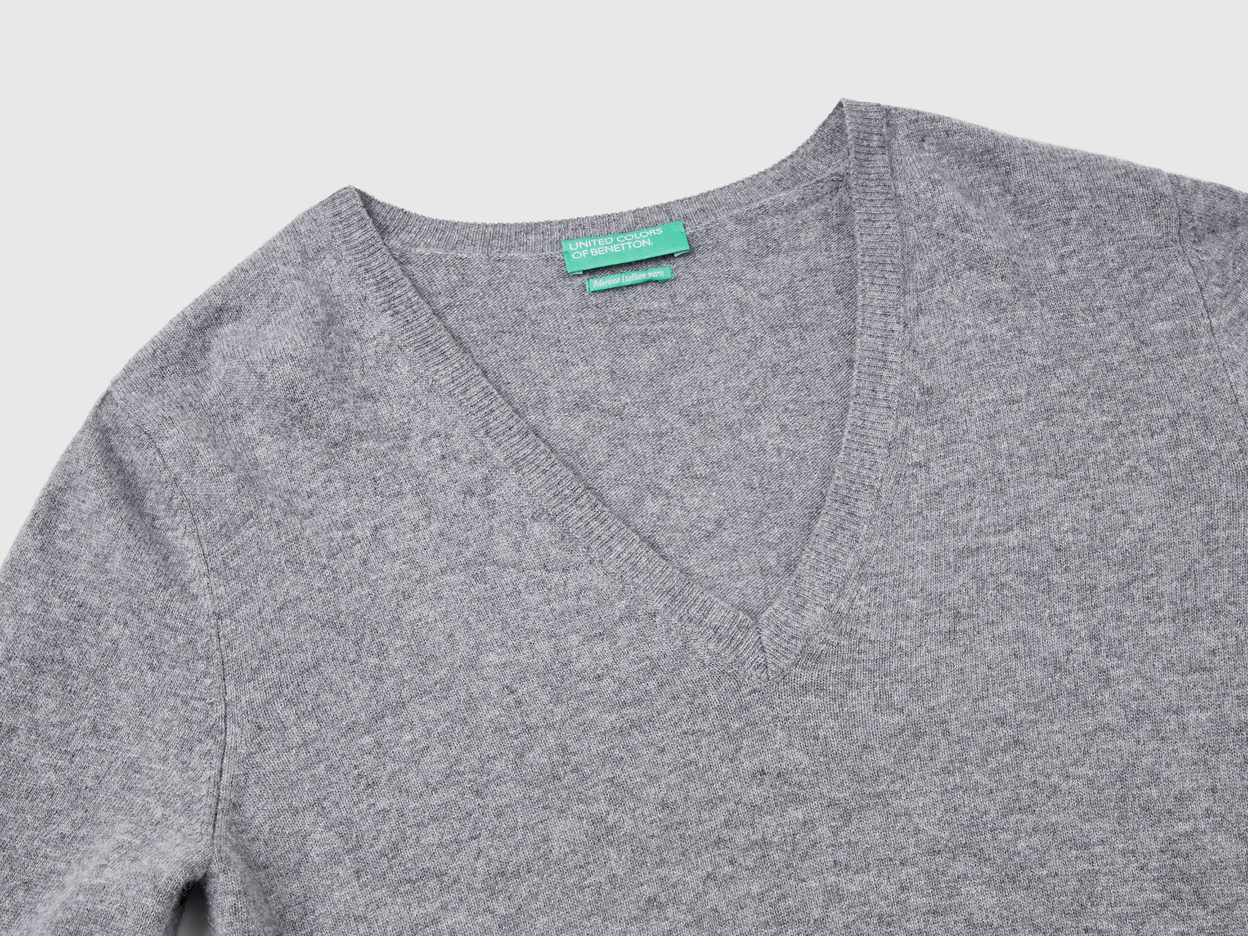 Maglia scollo a V in pura lana Merino - Image 3