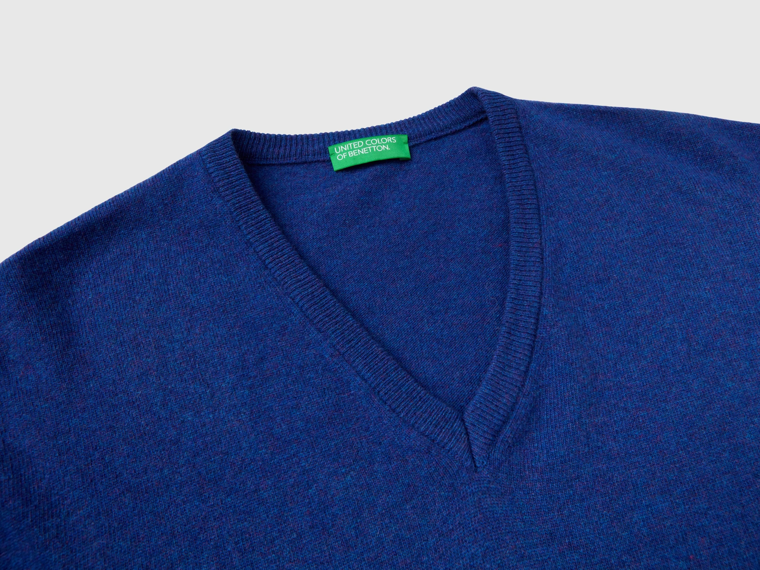 Maglia scollo a V in pura lana Merino - Image 3