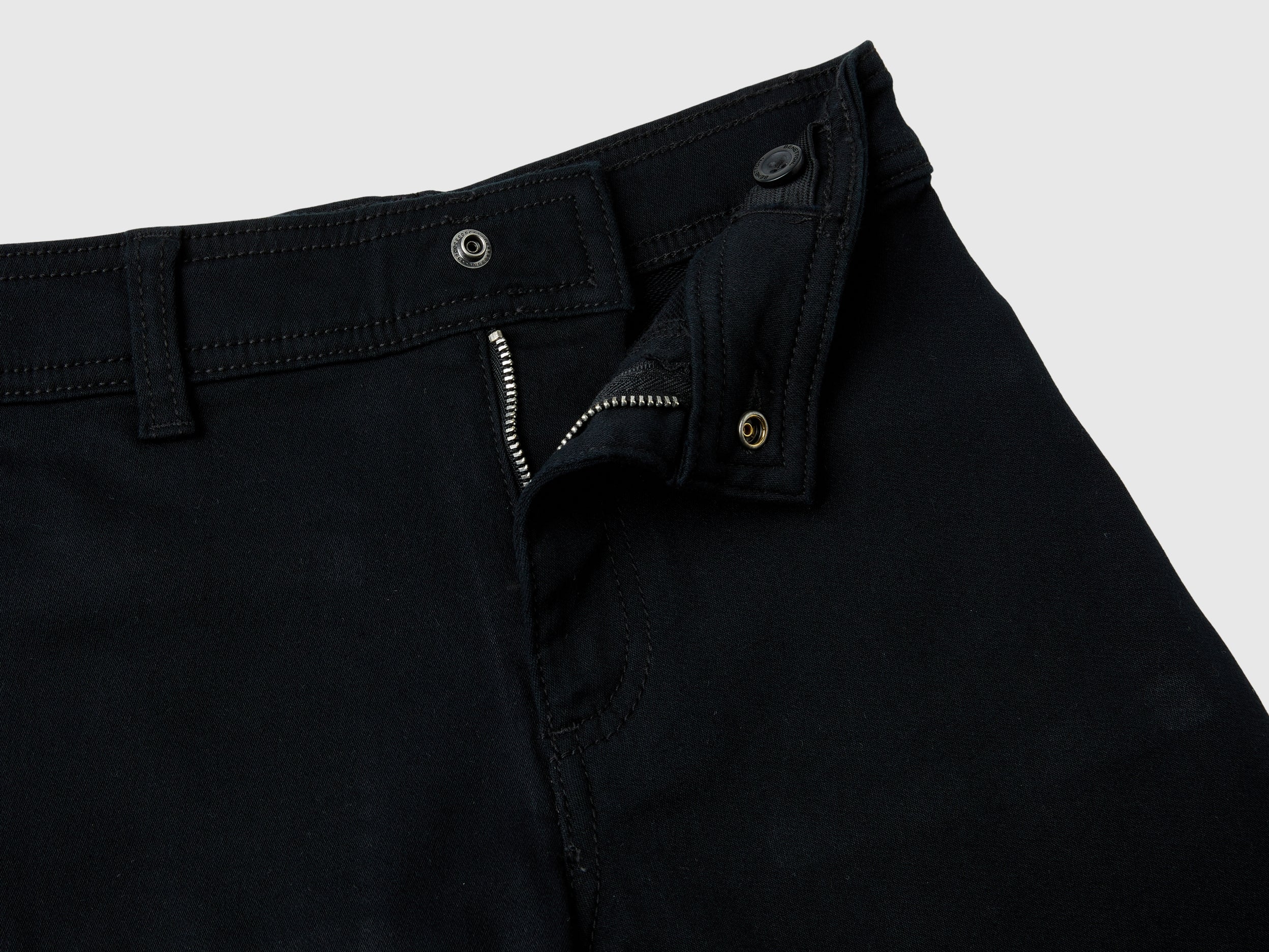 Pantaloni ampi in cotone stretch - Image 3