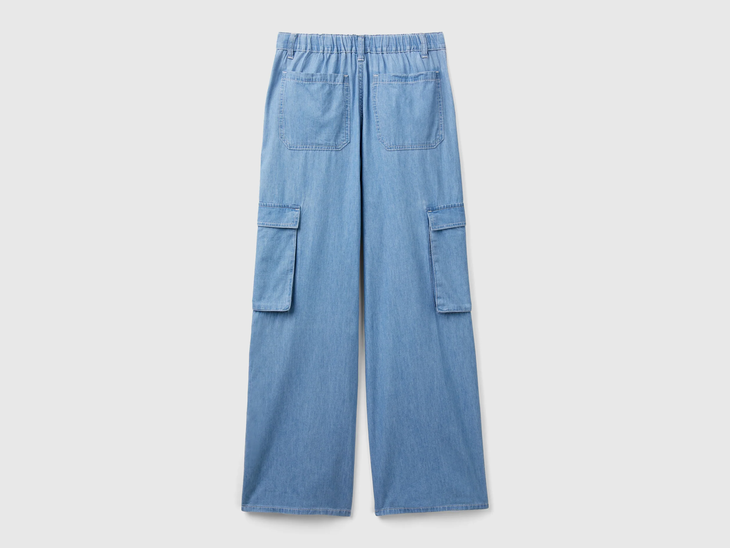 Pantaloni cargo in chambray - Image 2