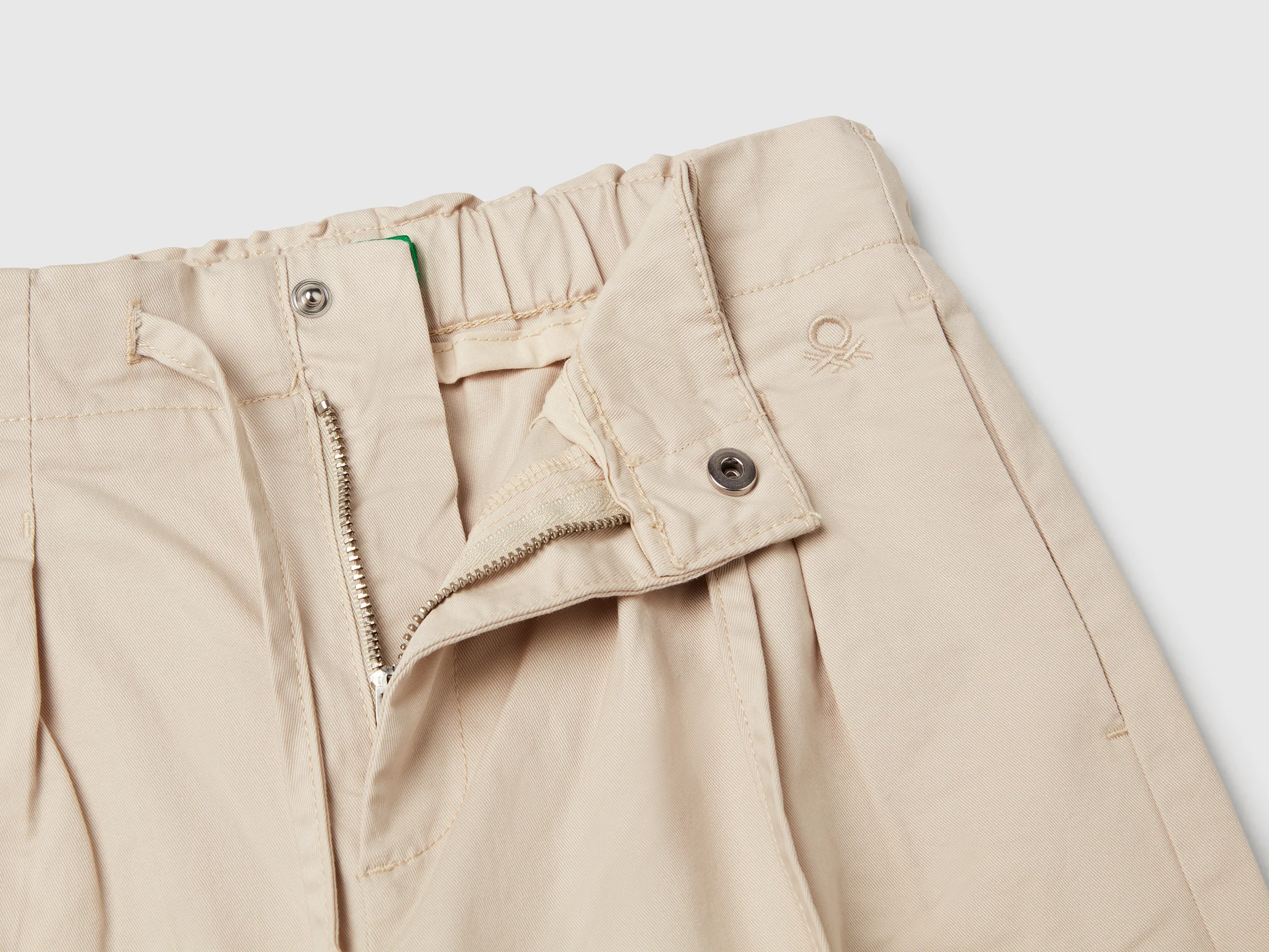 Pantaloni con pinces - Image 3