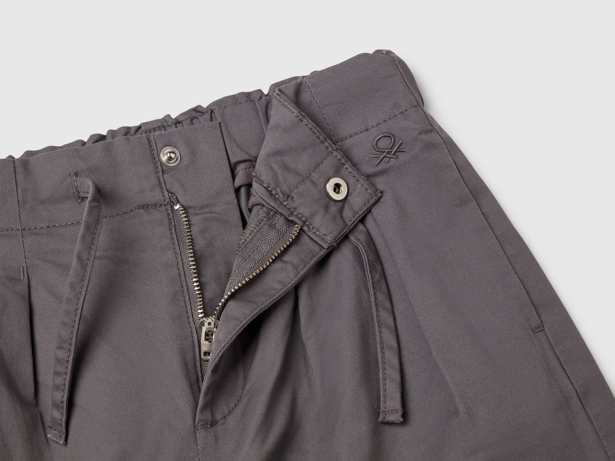 Pantaloni con pinces - Image 3