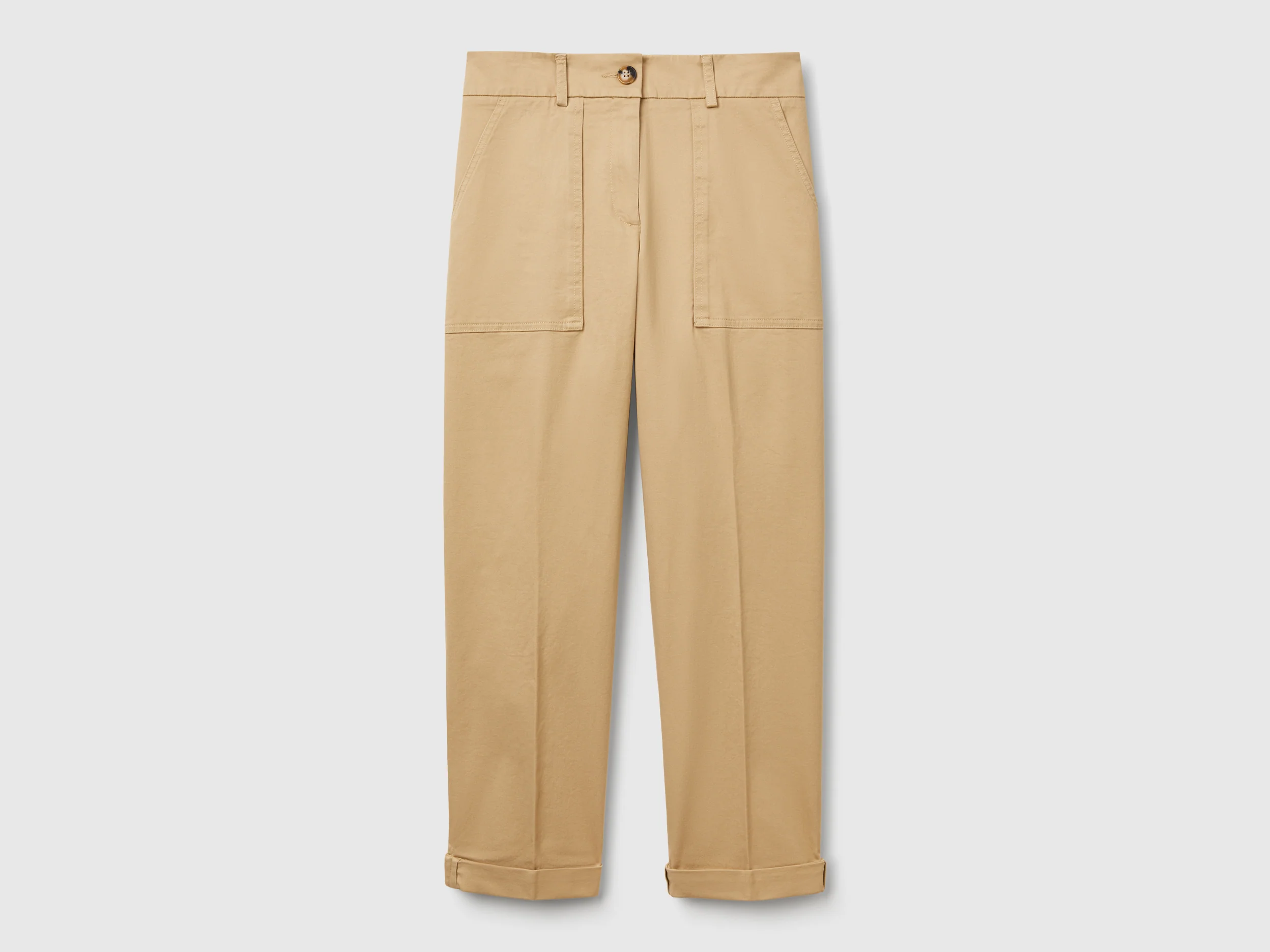 Pantaloni con risvolto in cotone stretch