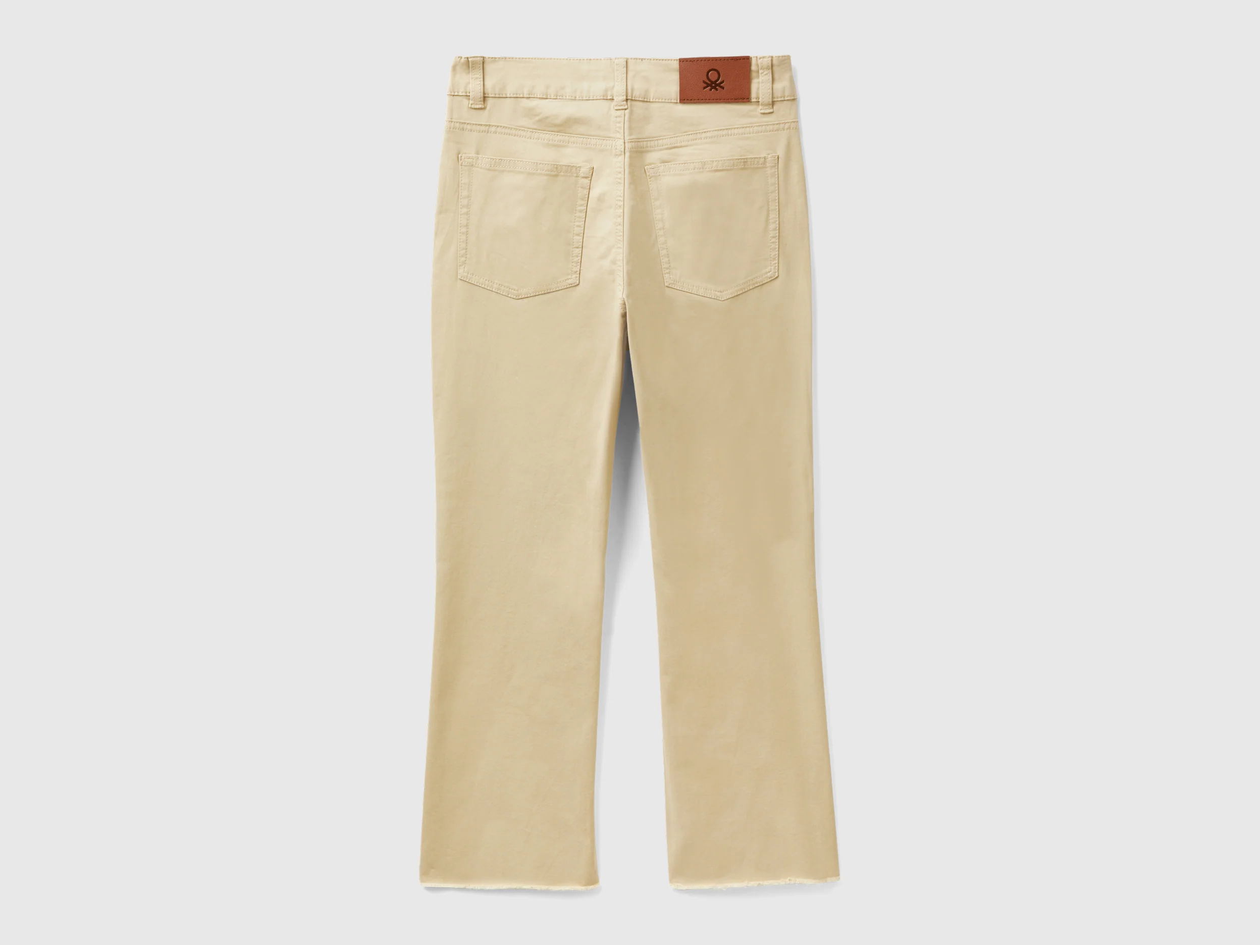 Pantaloni cropped cinque tasche - Image 2
