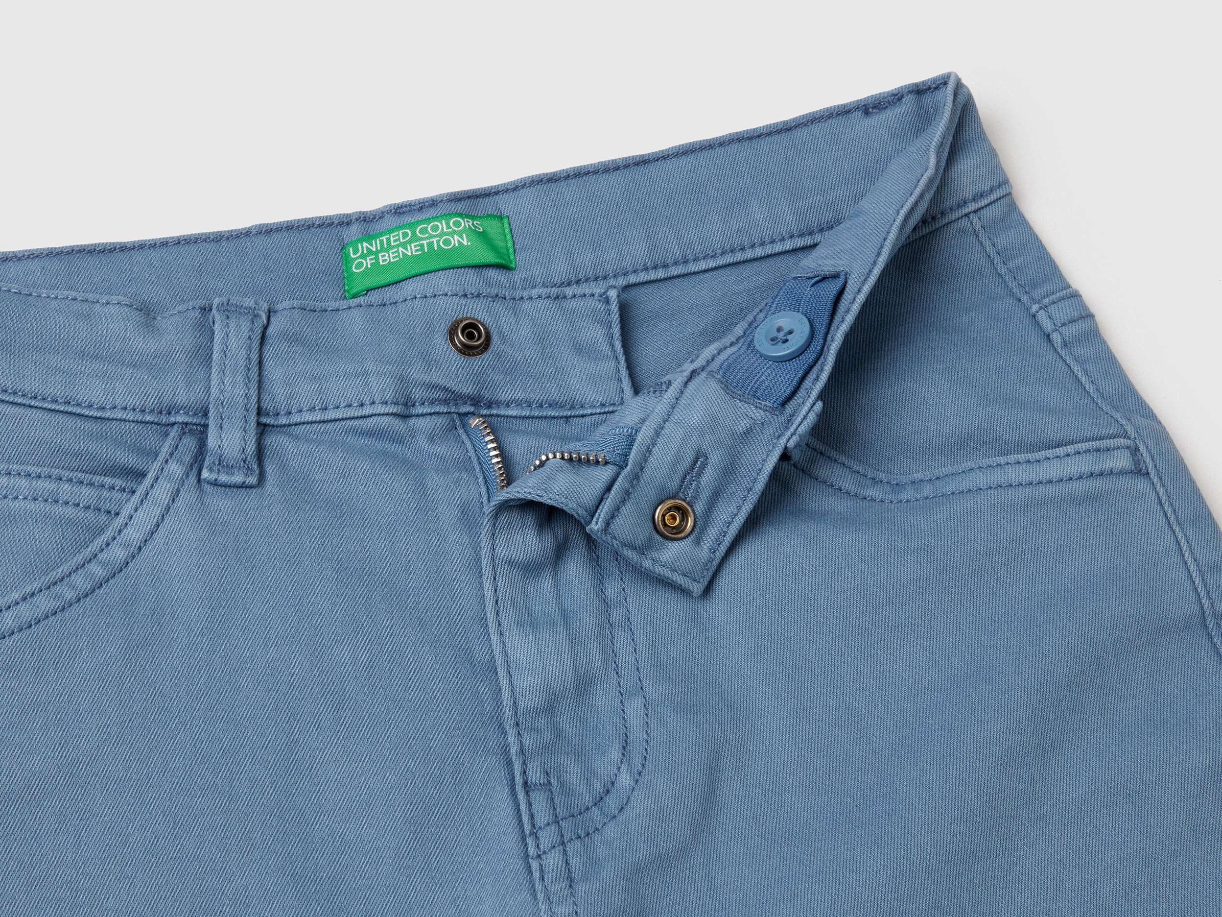 Pantaloni effetto denim - Image 3