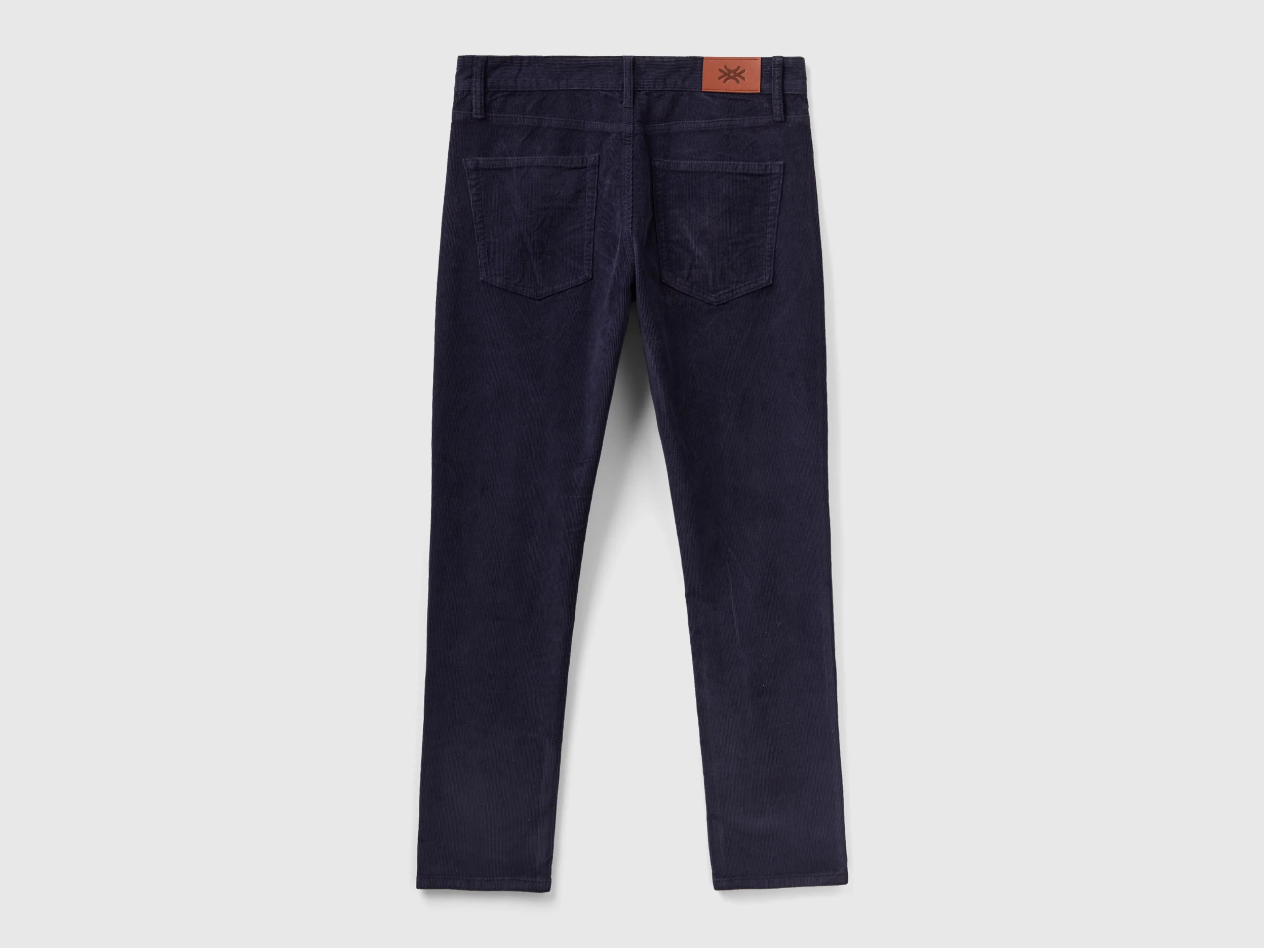 Pantaloni slim fit in velluto - Image 2