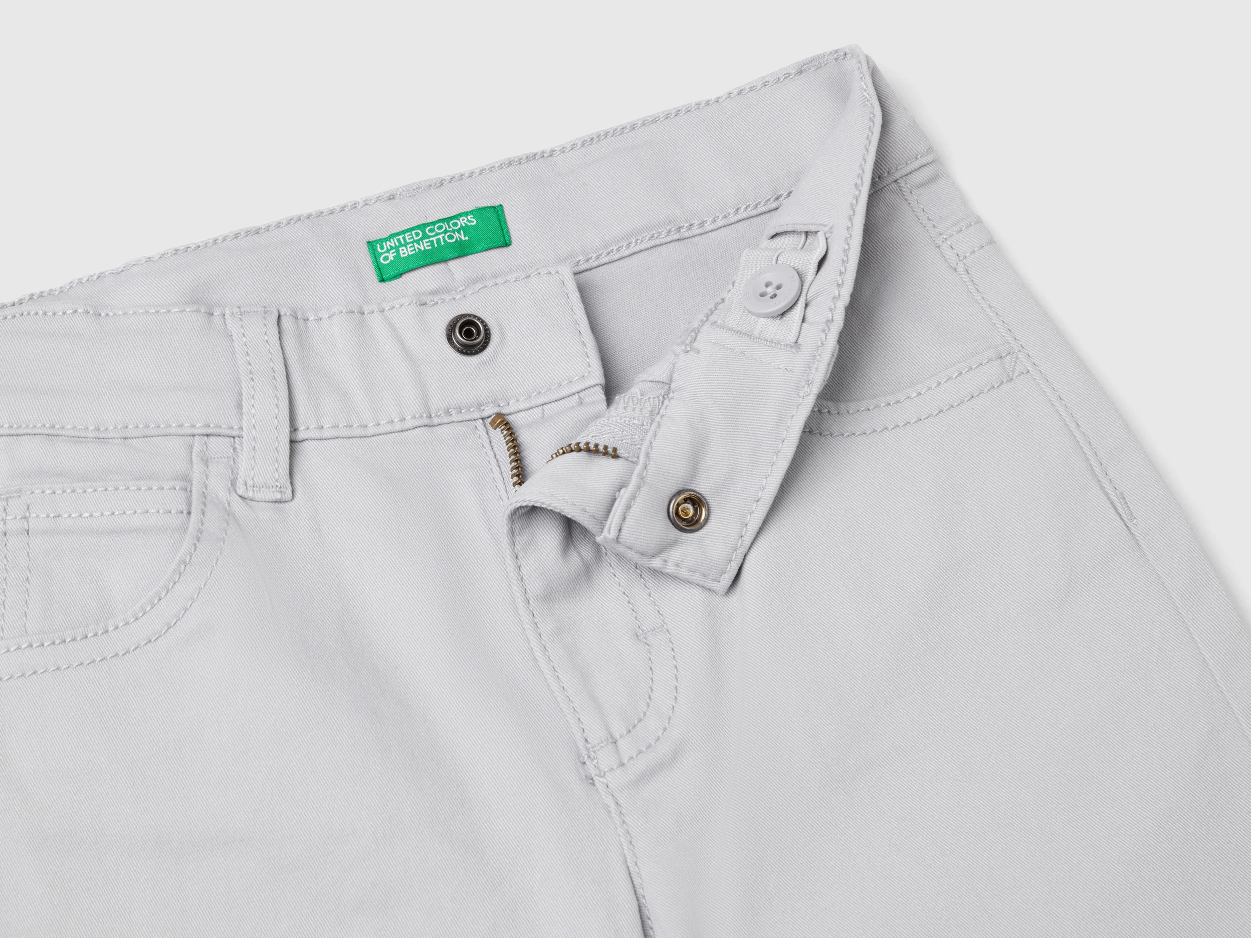 Pantaloni stretch cinque tasche - Image 3