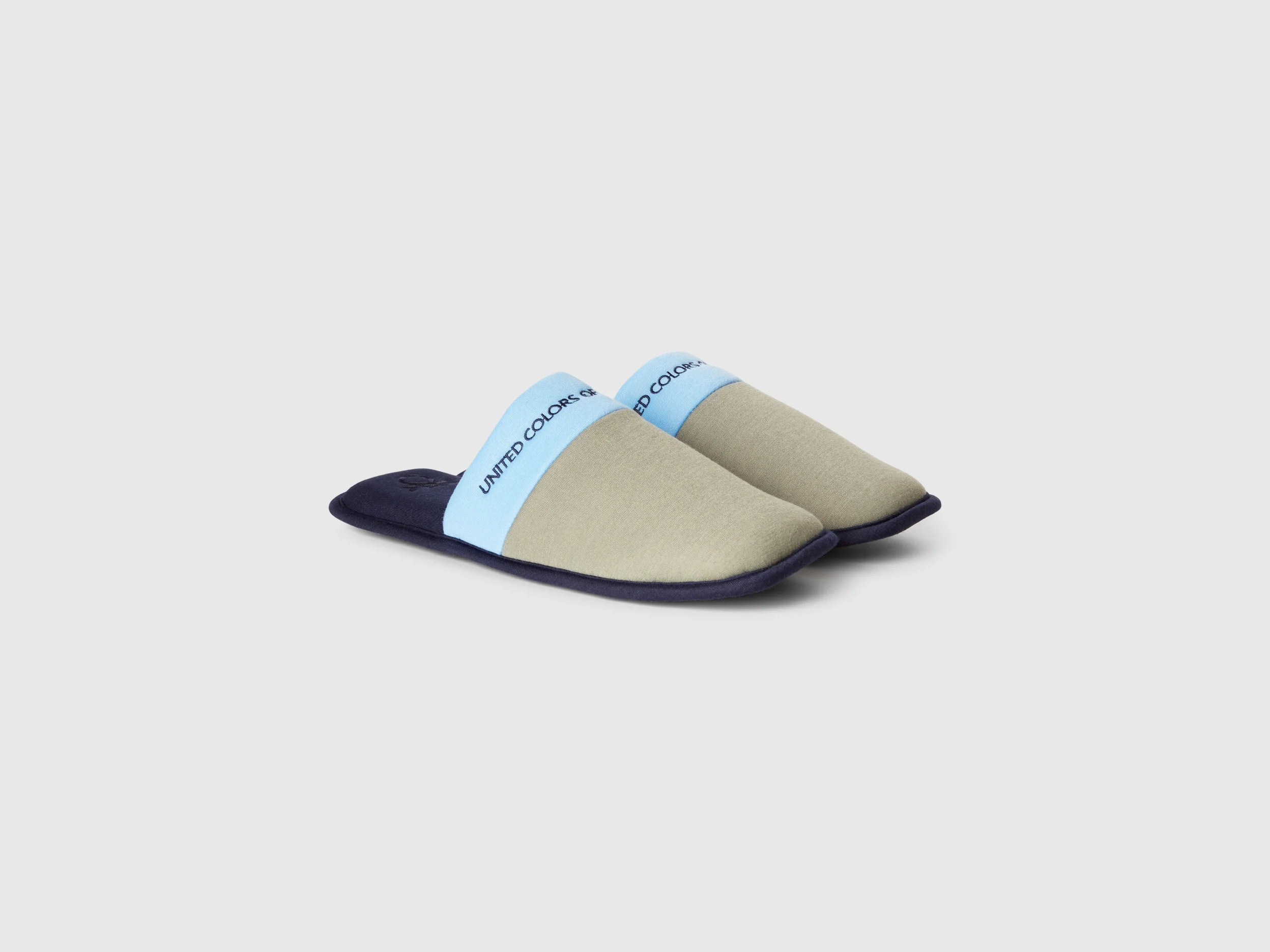 Pantofole con logo - Image 3