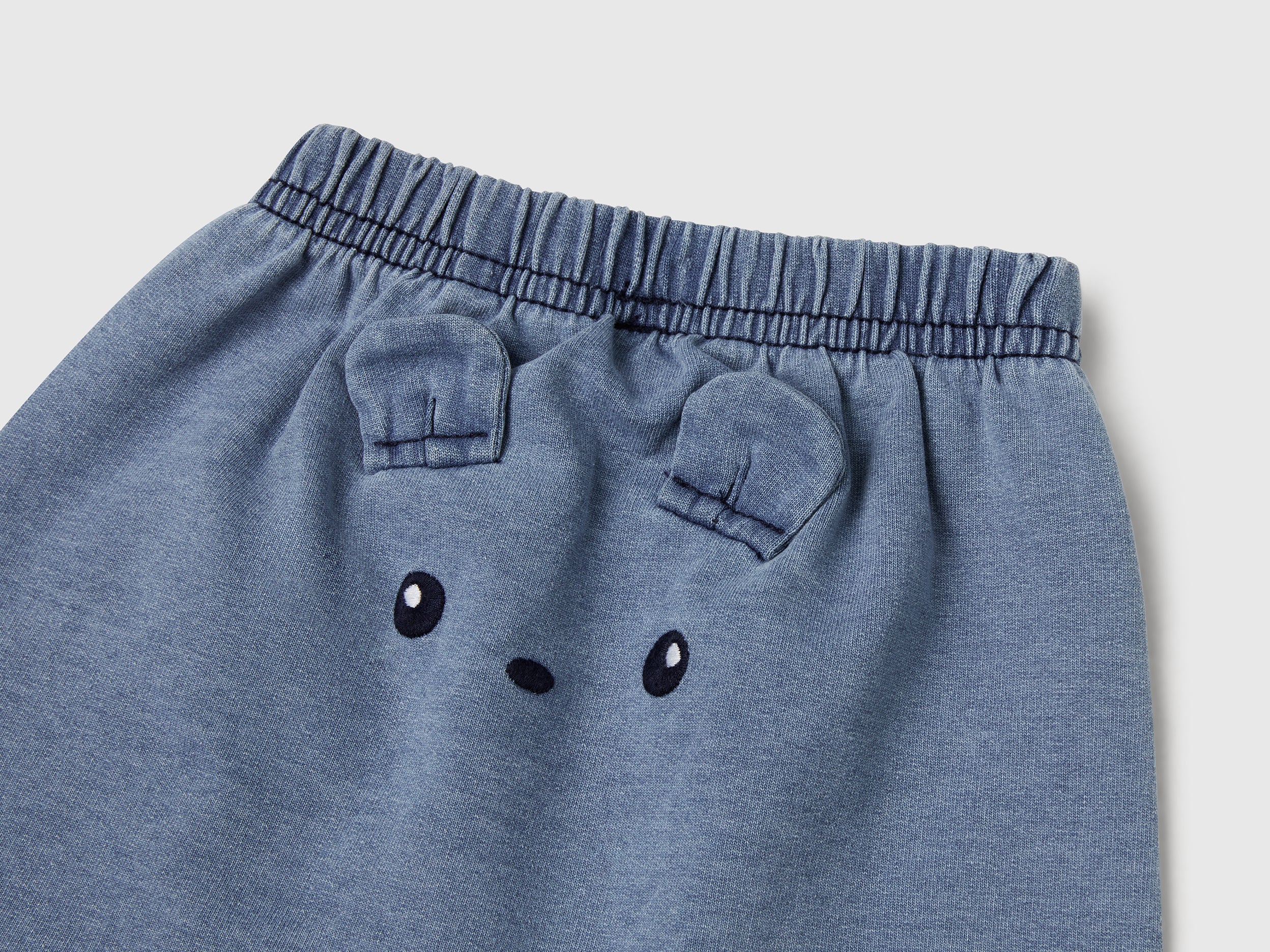 Shorts con patch in felpa effetto denim - Image 3
