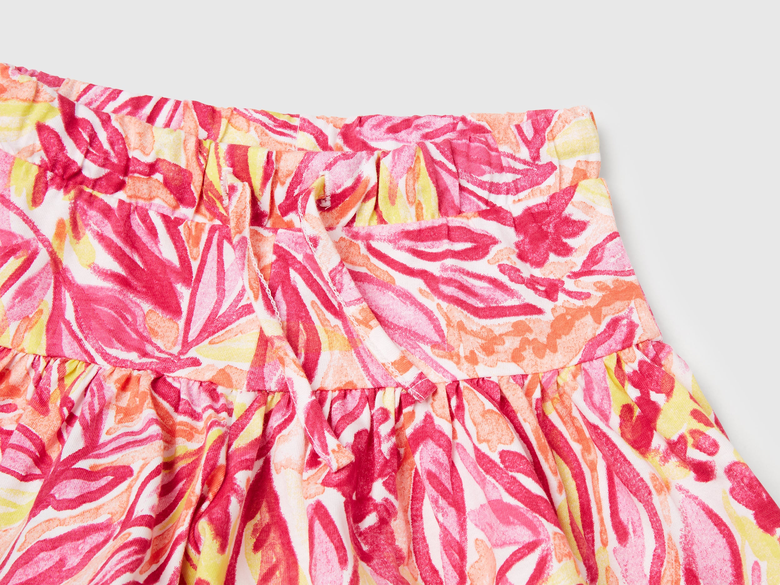Shorts con stampa tropicale - Image 3