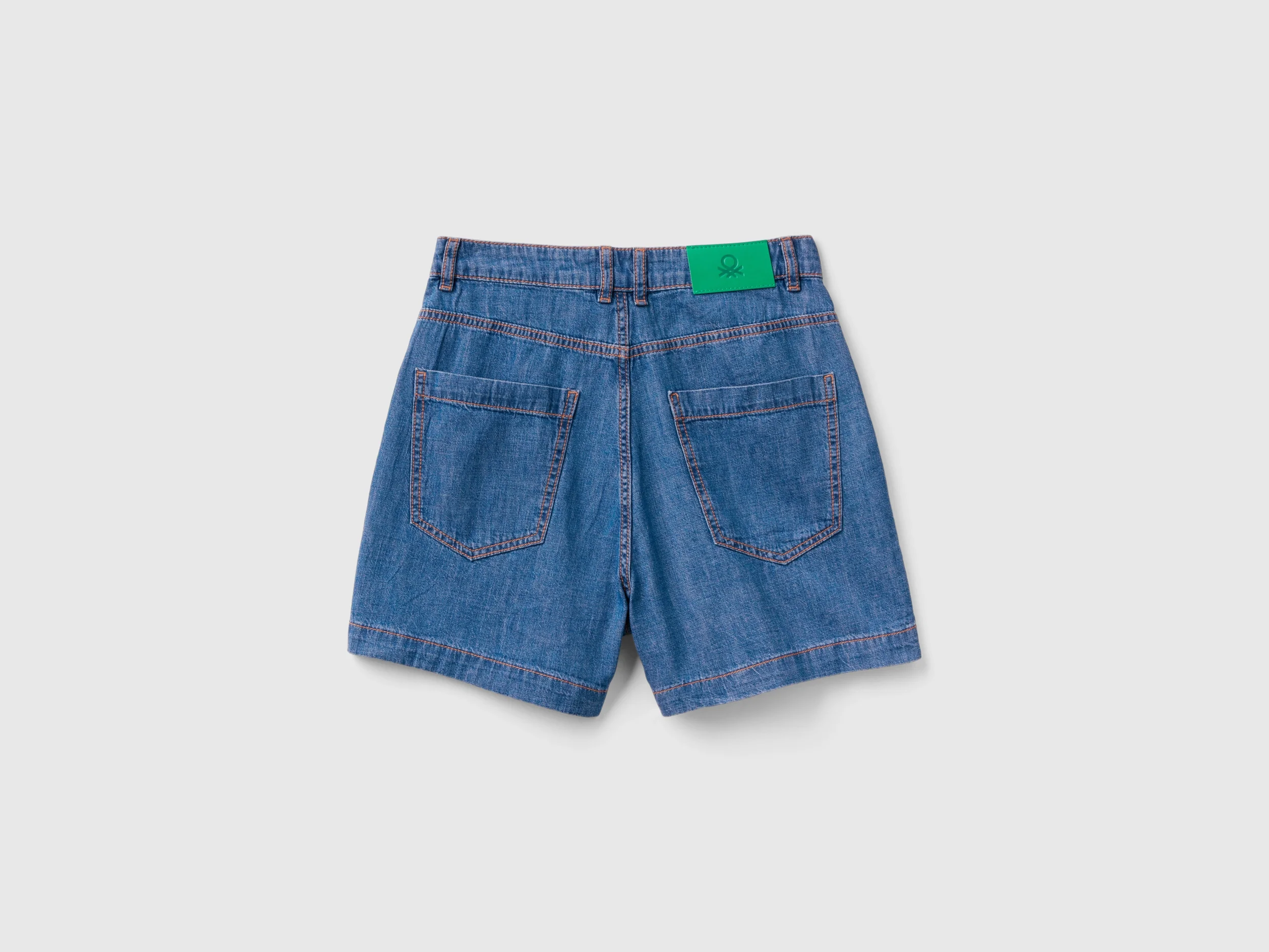 Shorts in chambray - Image 2