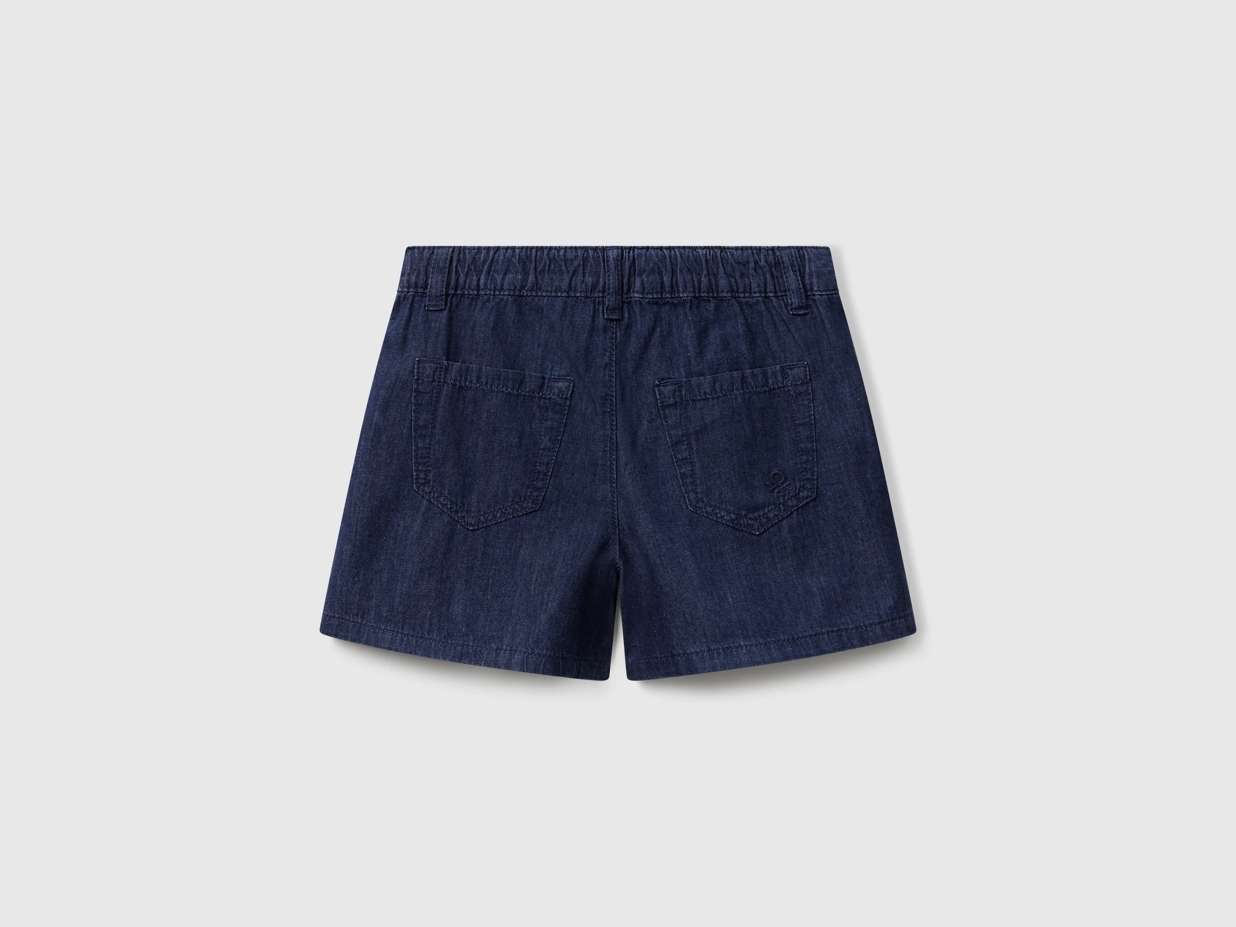 Shorts leggeri effetto jeans - Image 2