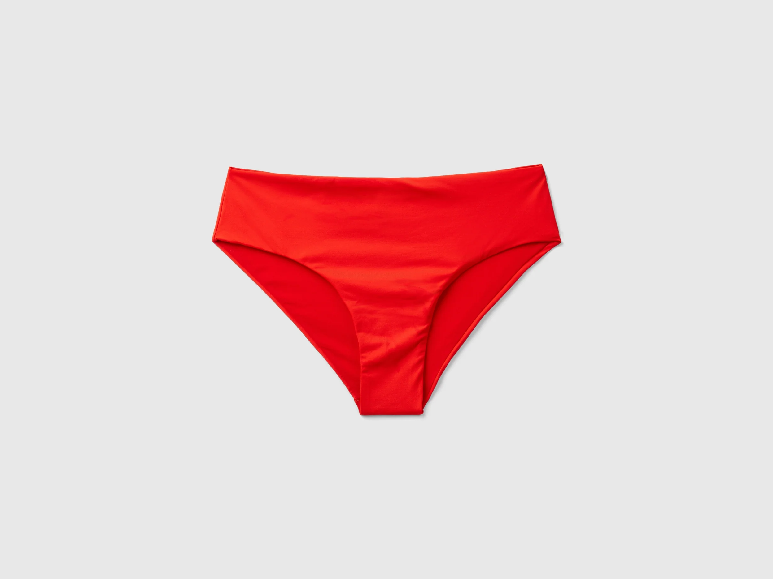 Slip mare fianco alto in ECONYL®