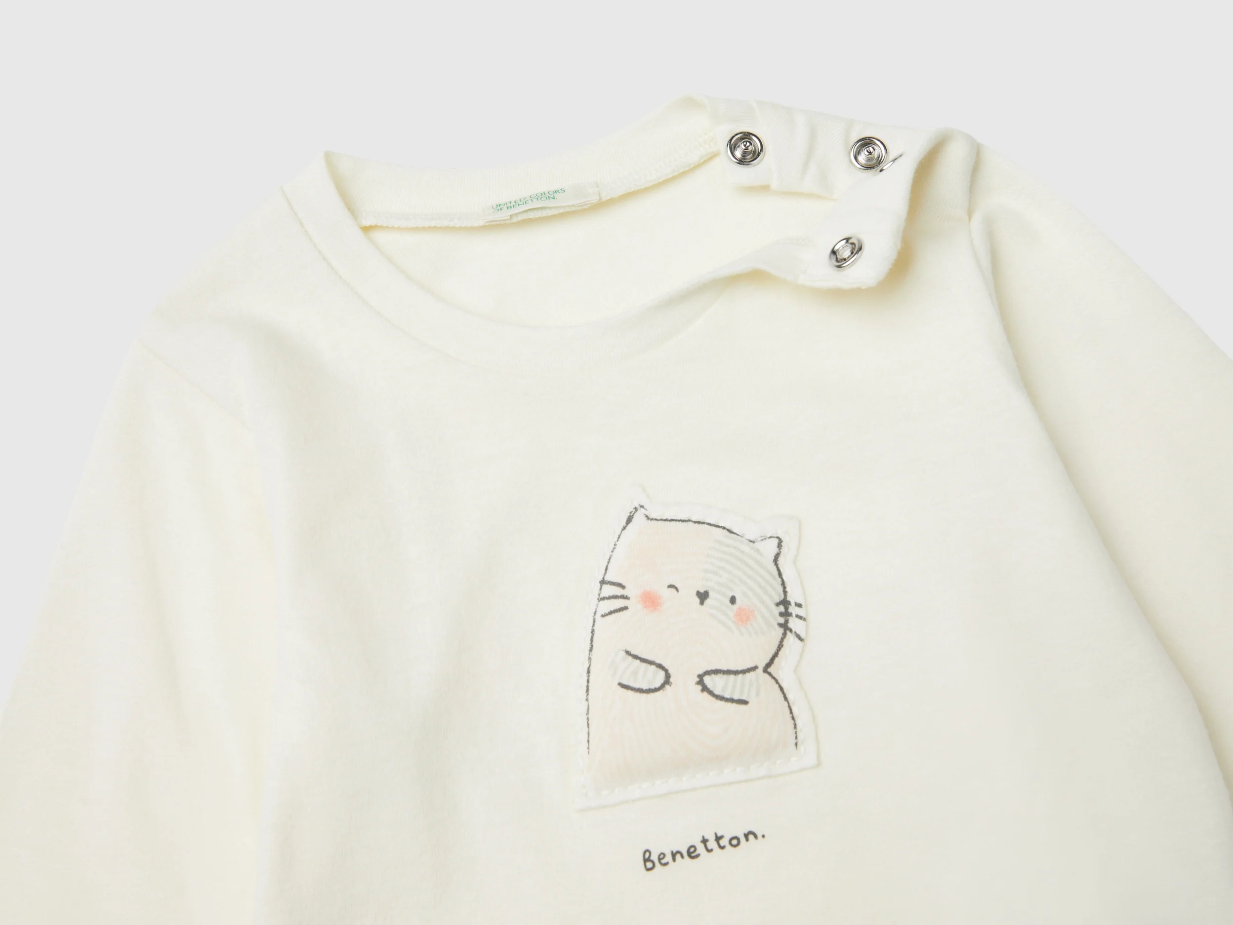 T-shirt con patch animaletto - Image 3