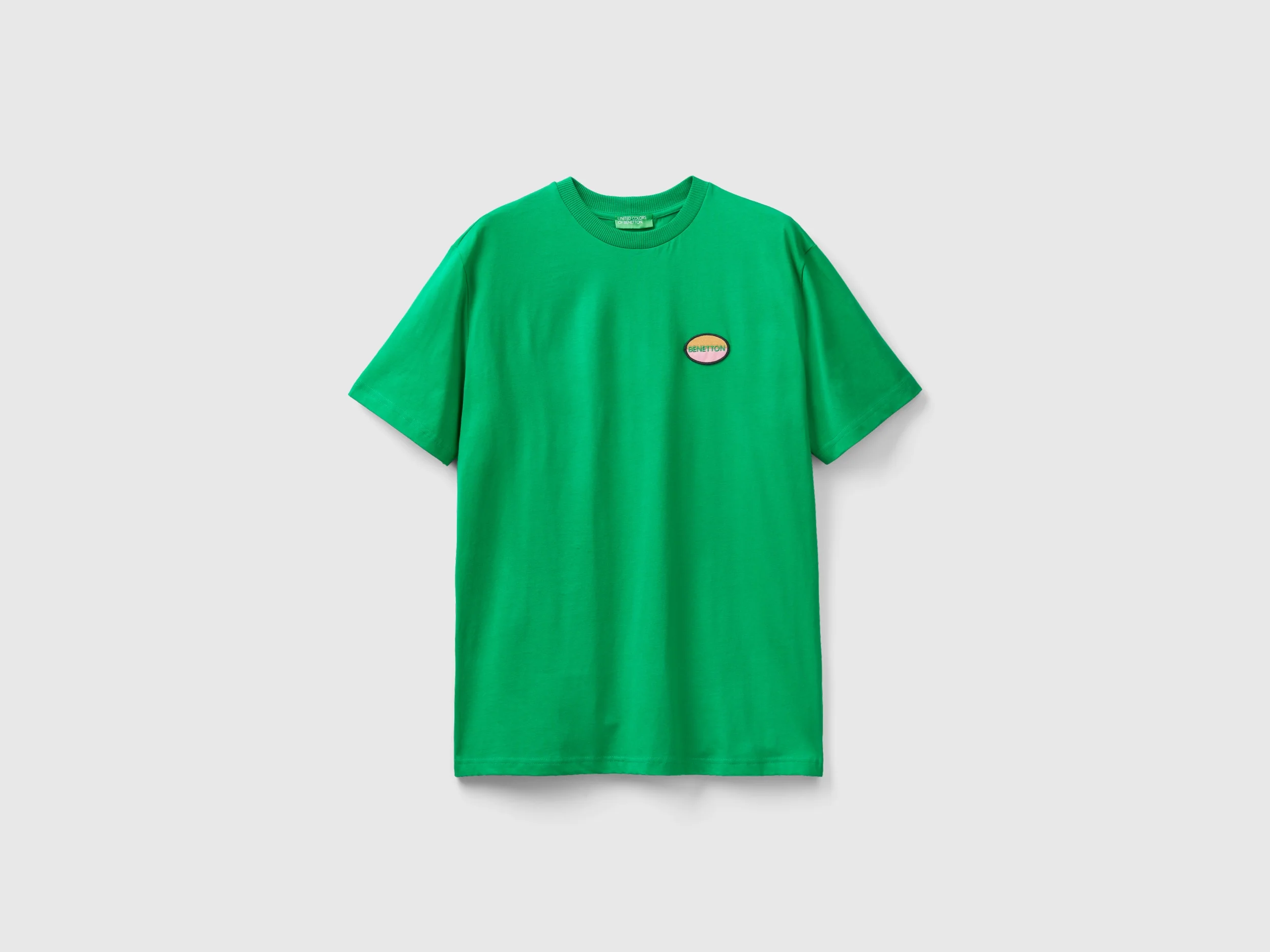 T-shirt con patch