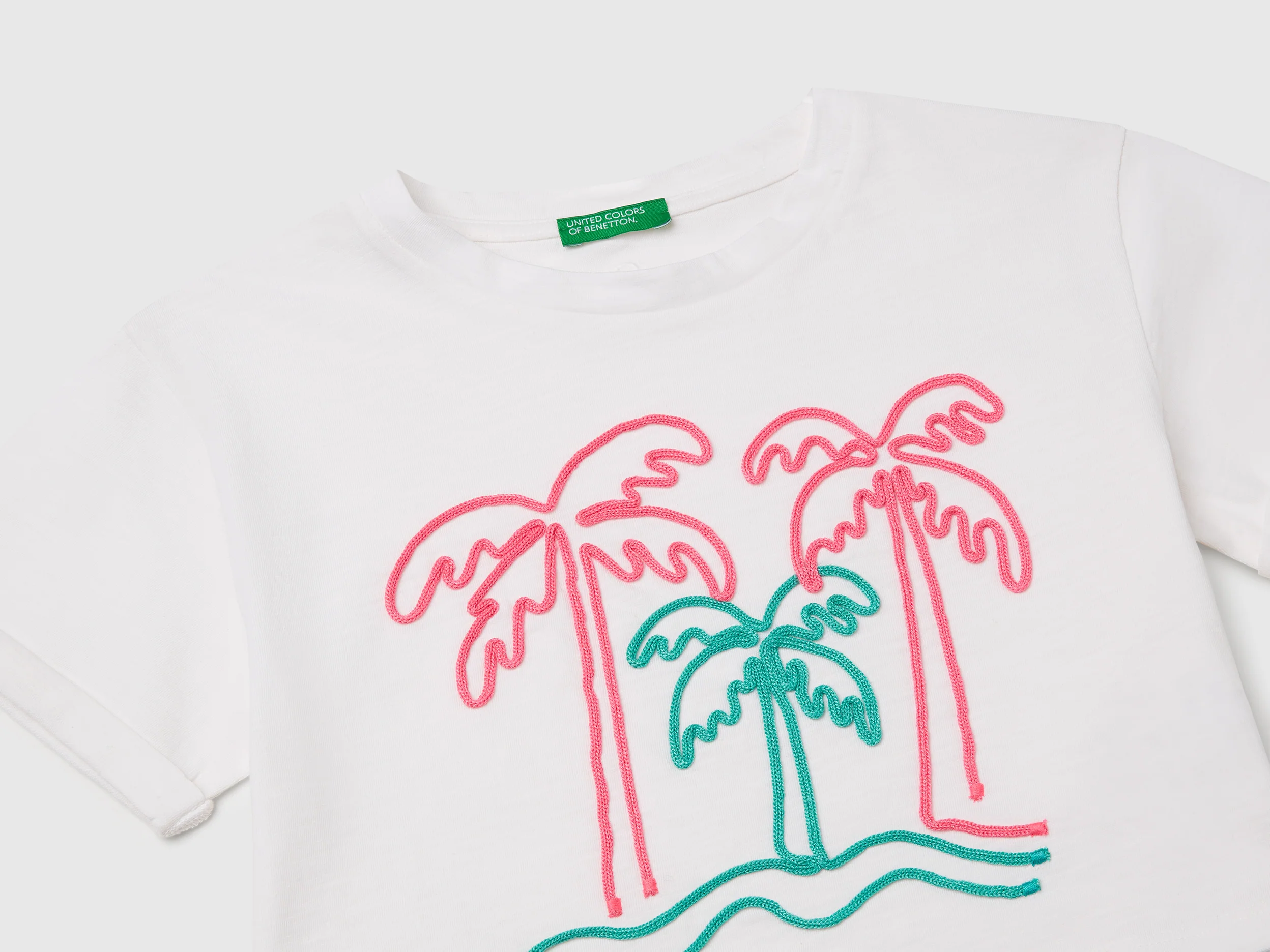 T-shirt con ricamo - Image 3
