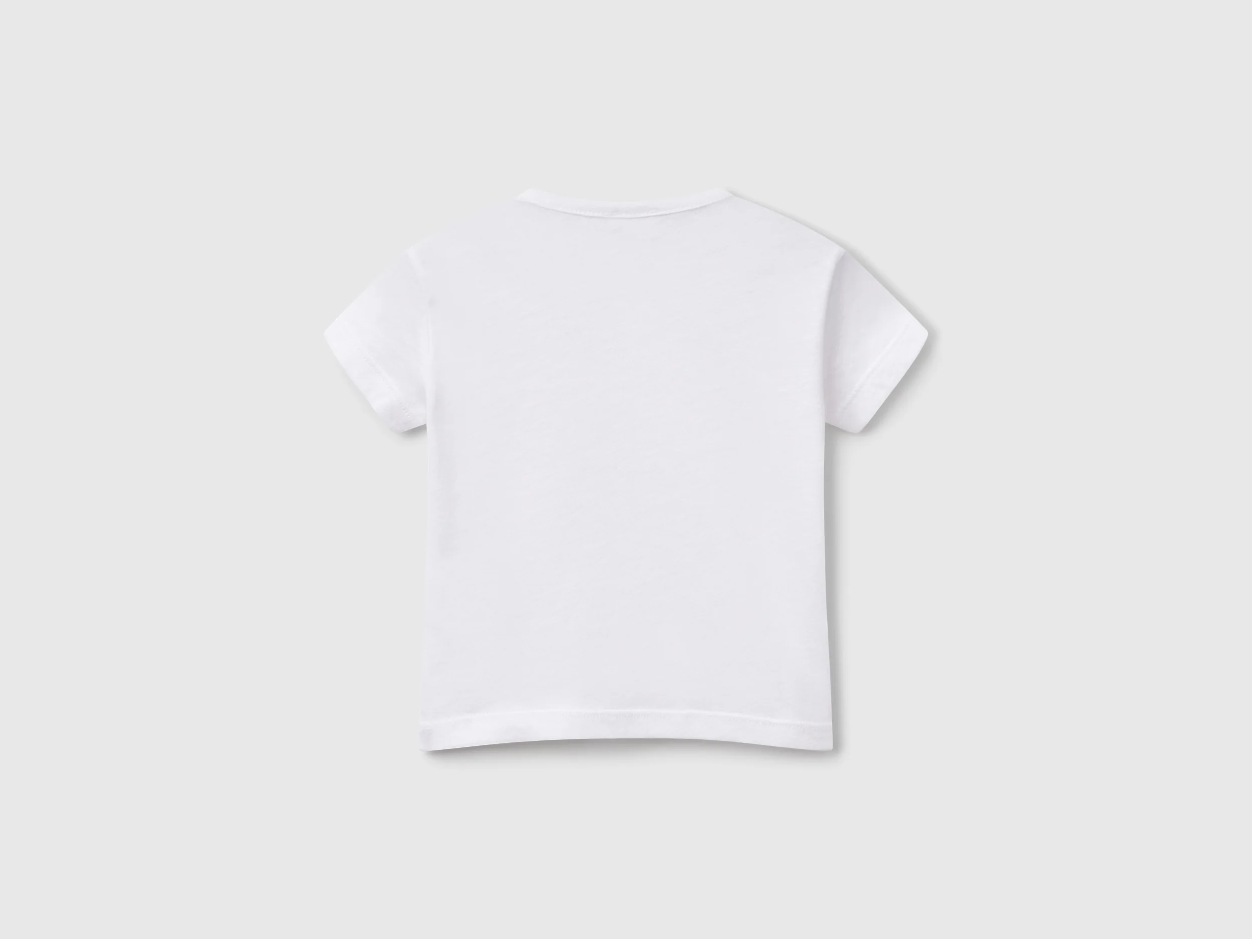 T-shirt con scollo serafino - Image 2
