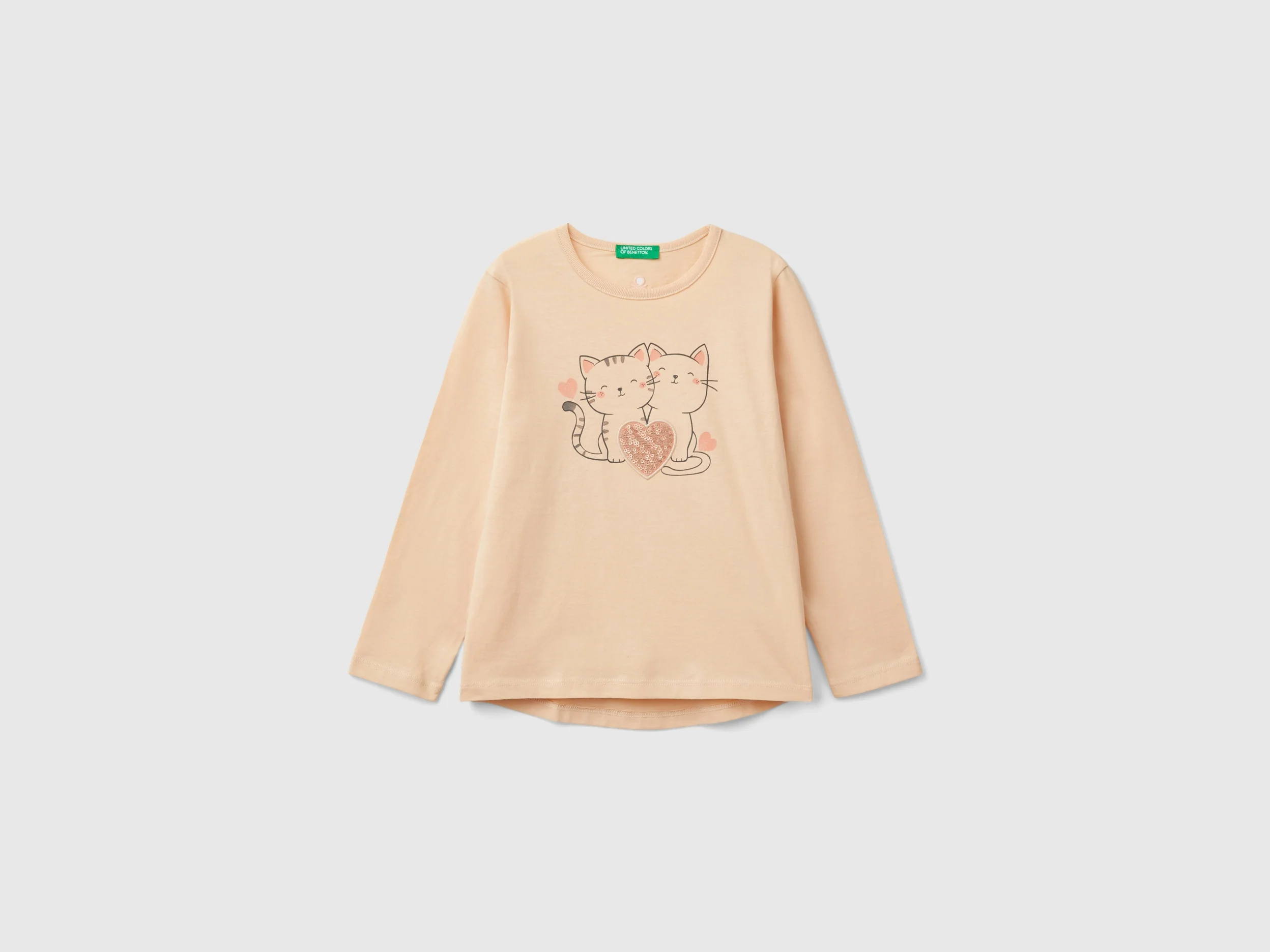 T-shirt con stampa e paillettes