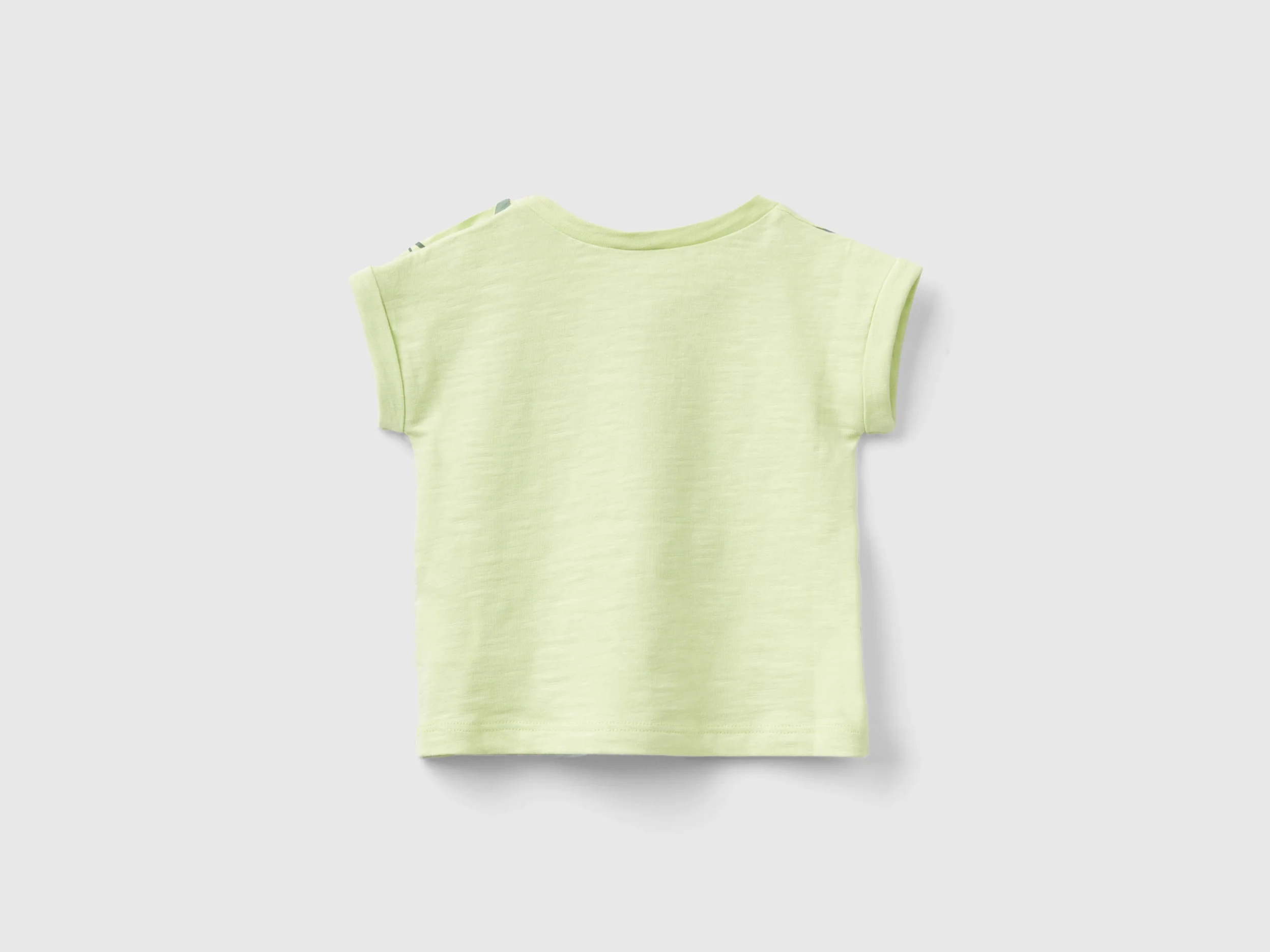 T-shirt con stampa esotica - Image 2