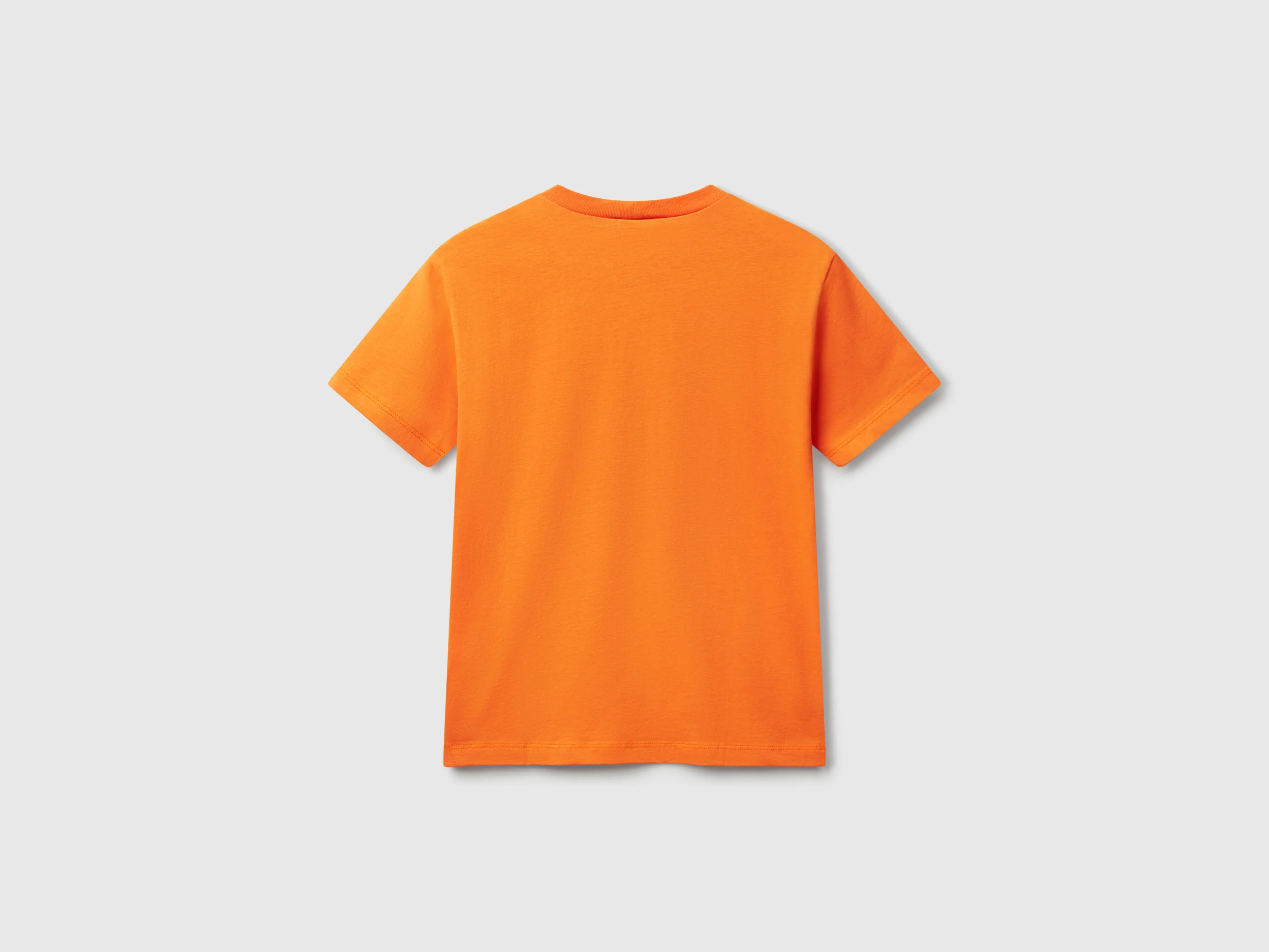 T-shirt con stampa fluo - Image 2