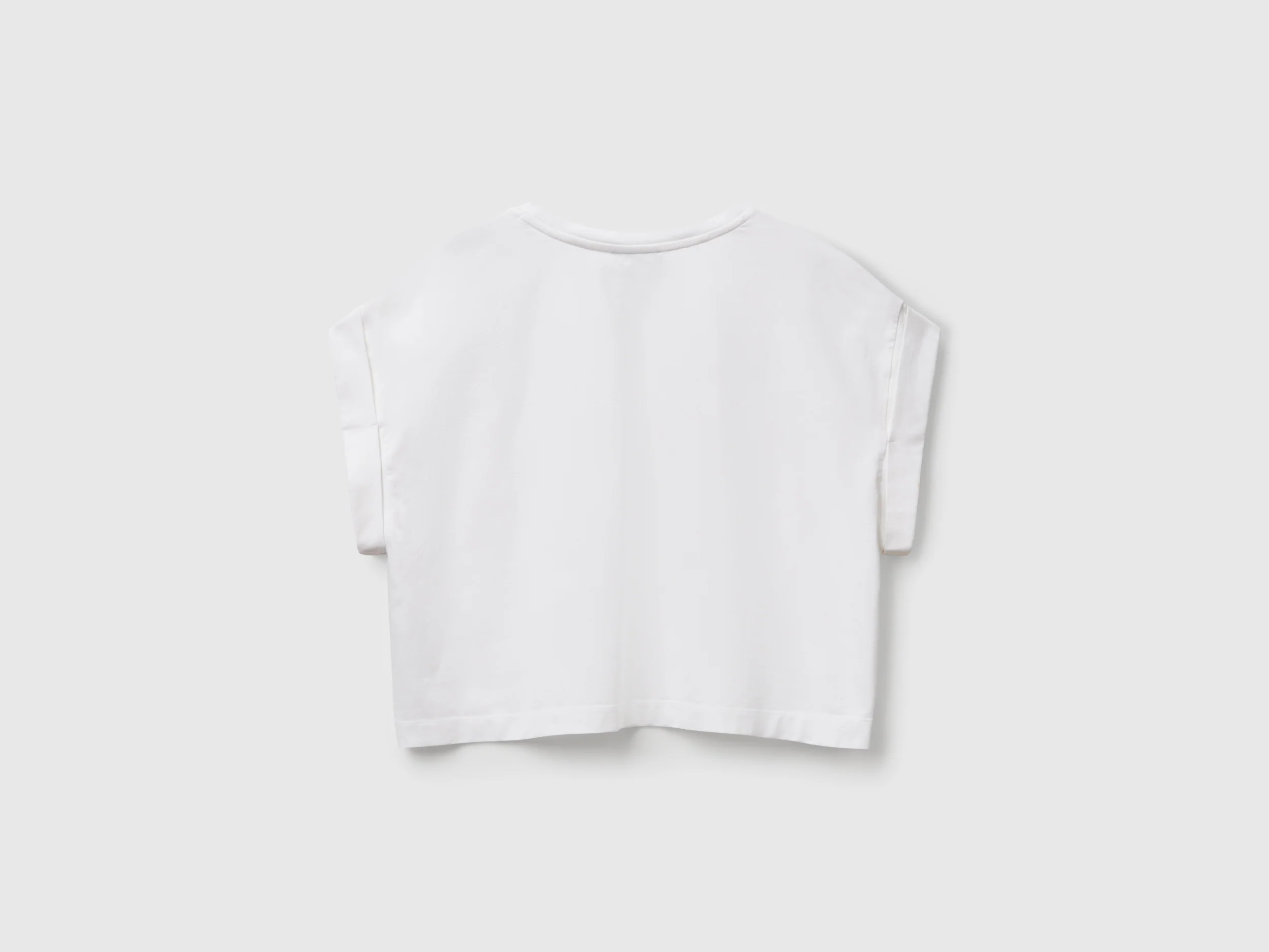 T-shirt con taschino macramè - Image 2