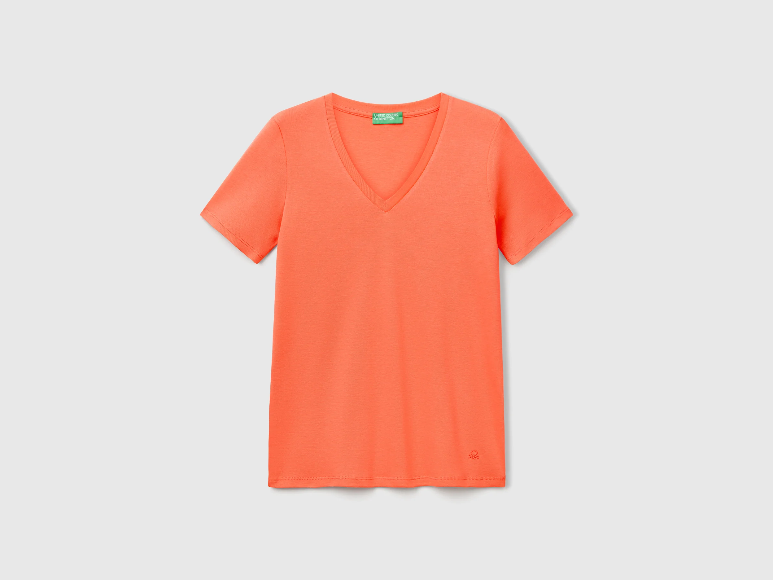 T-shirt corallo in puro cotone con scollo a V