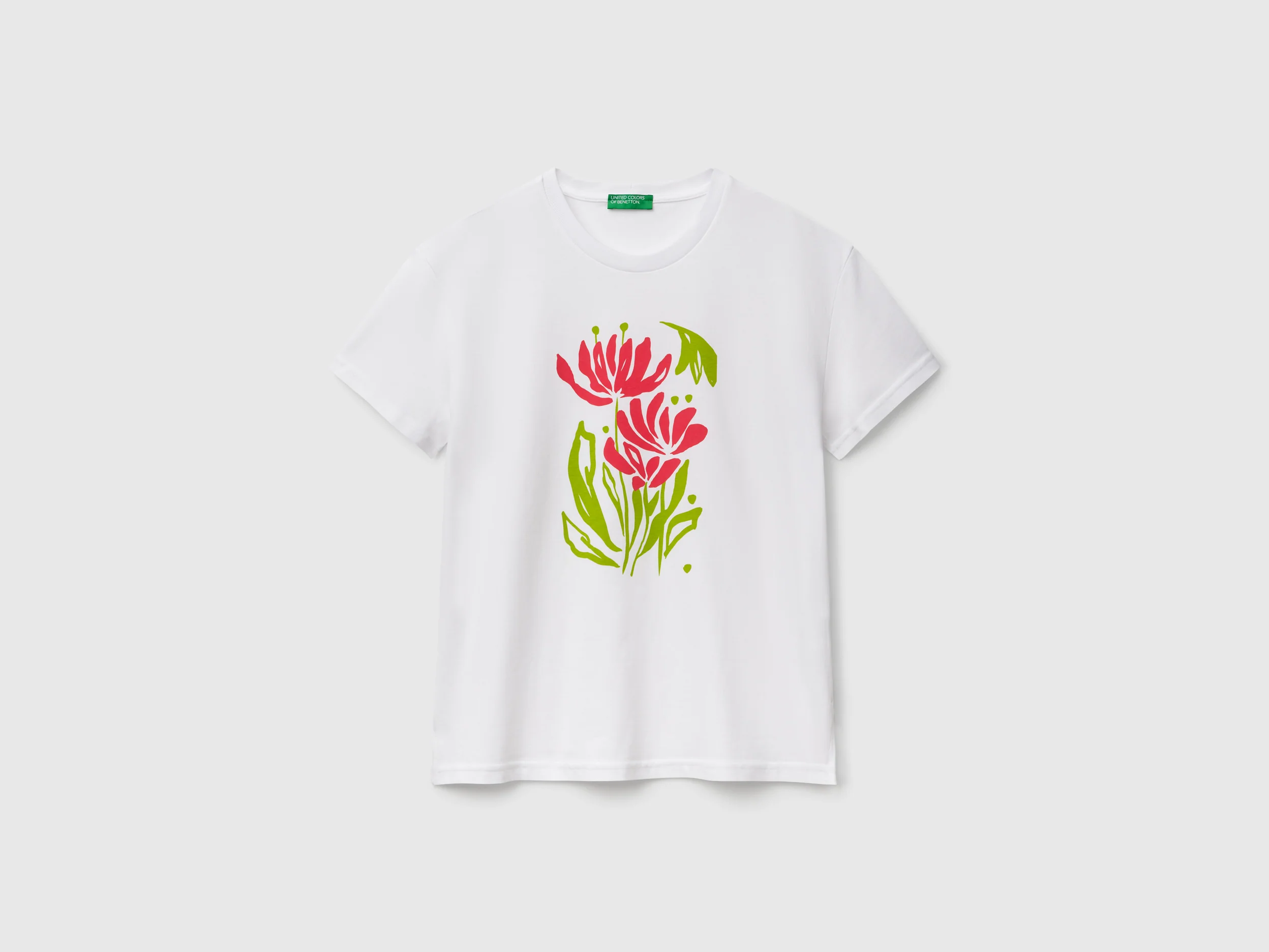T-shirt regular con stampa fiori