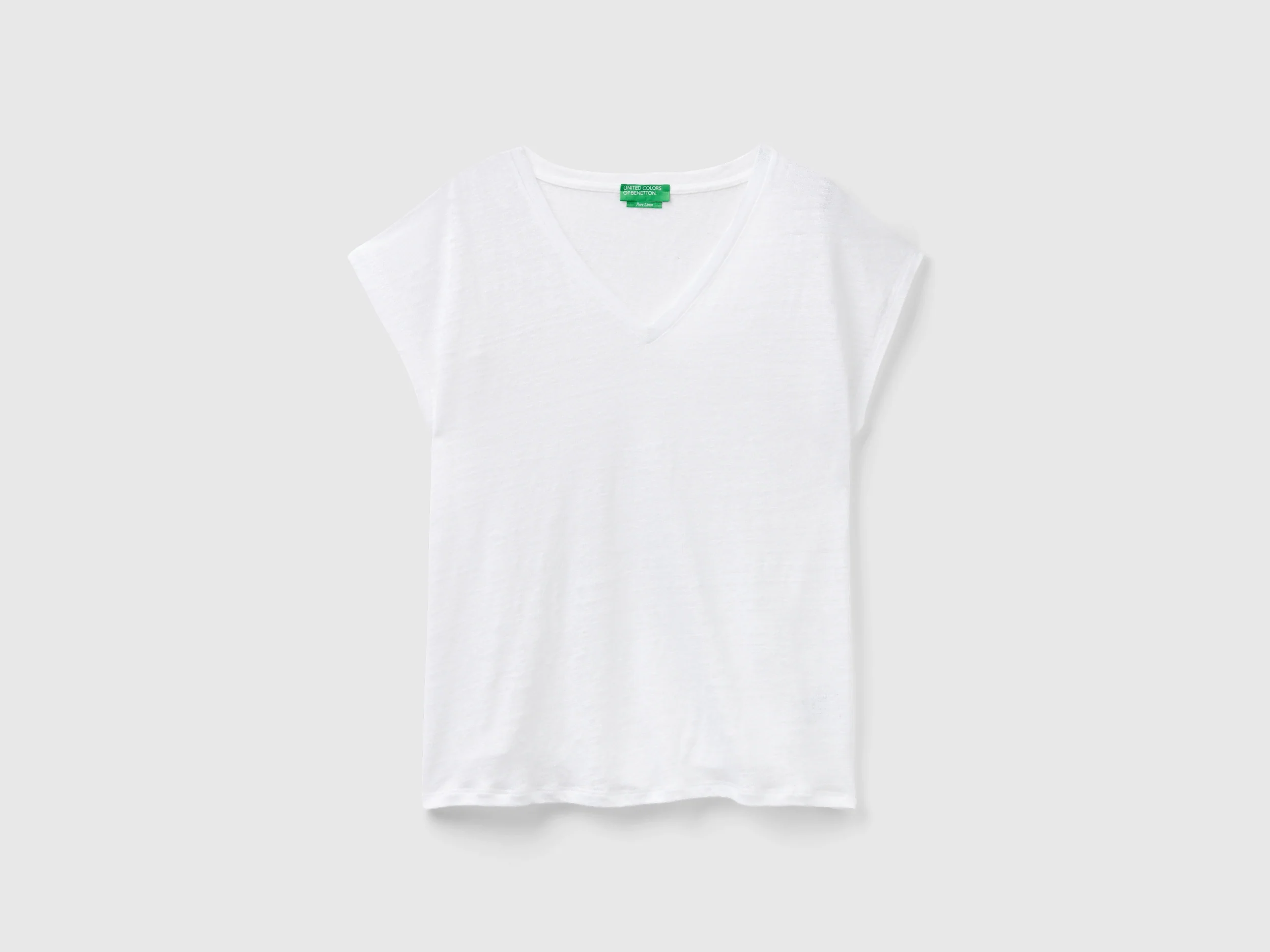 T-shirt scollo a V in puro lino