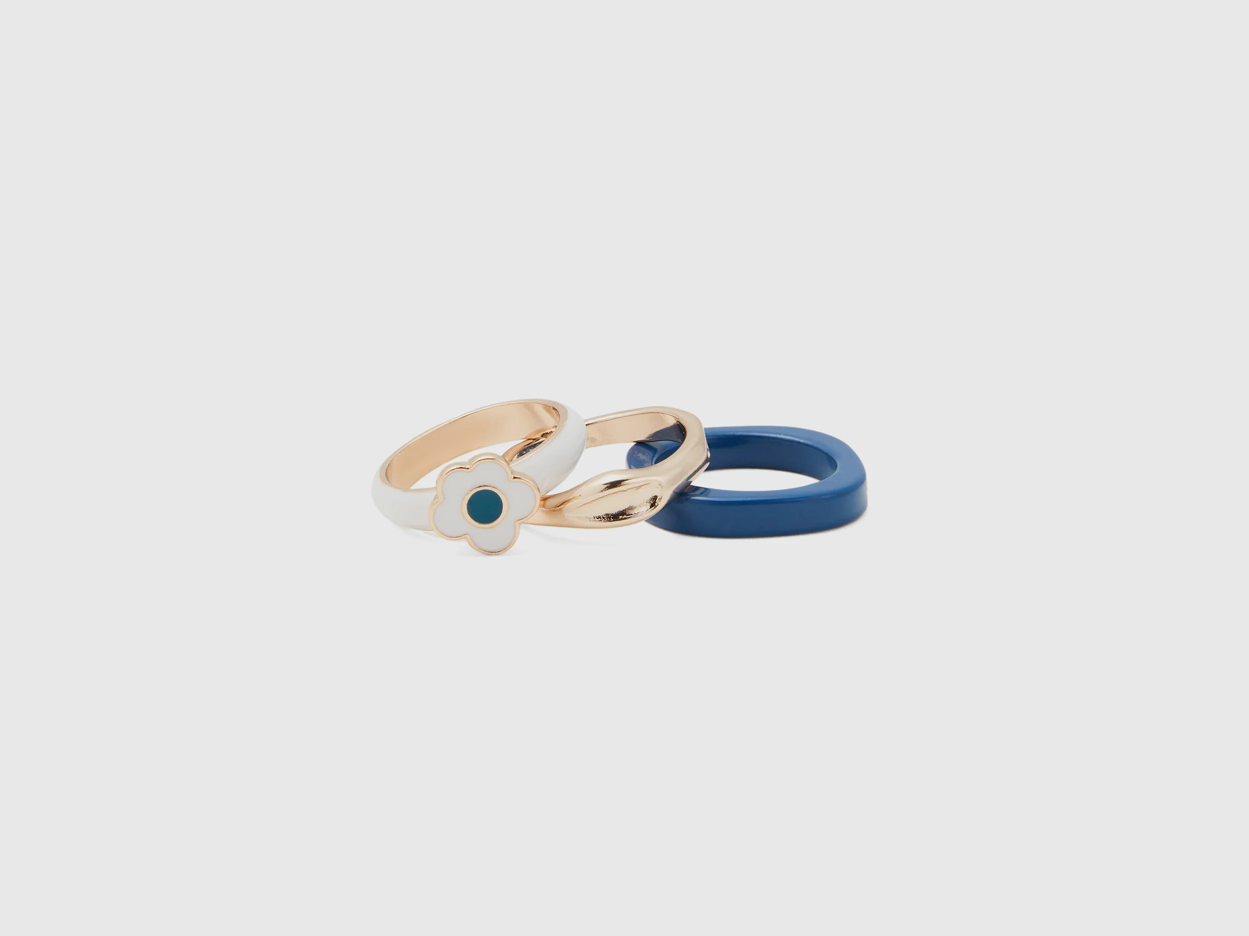Tre anelli oro, blu e bianco